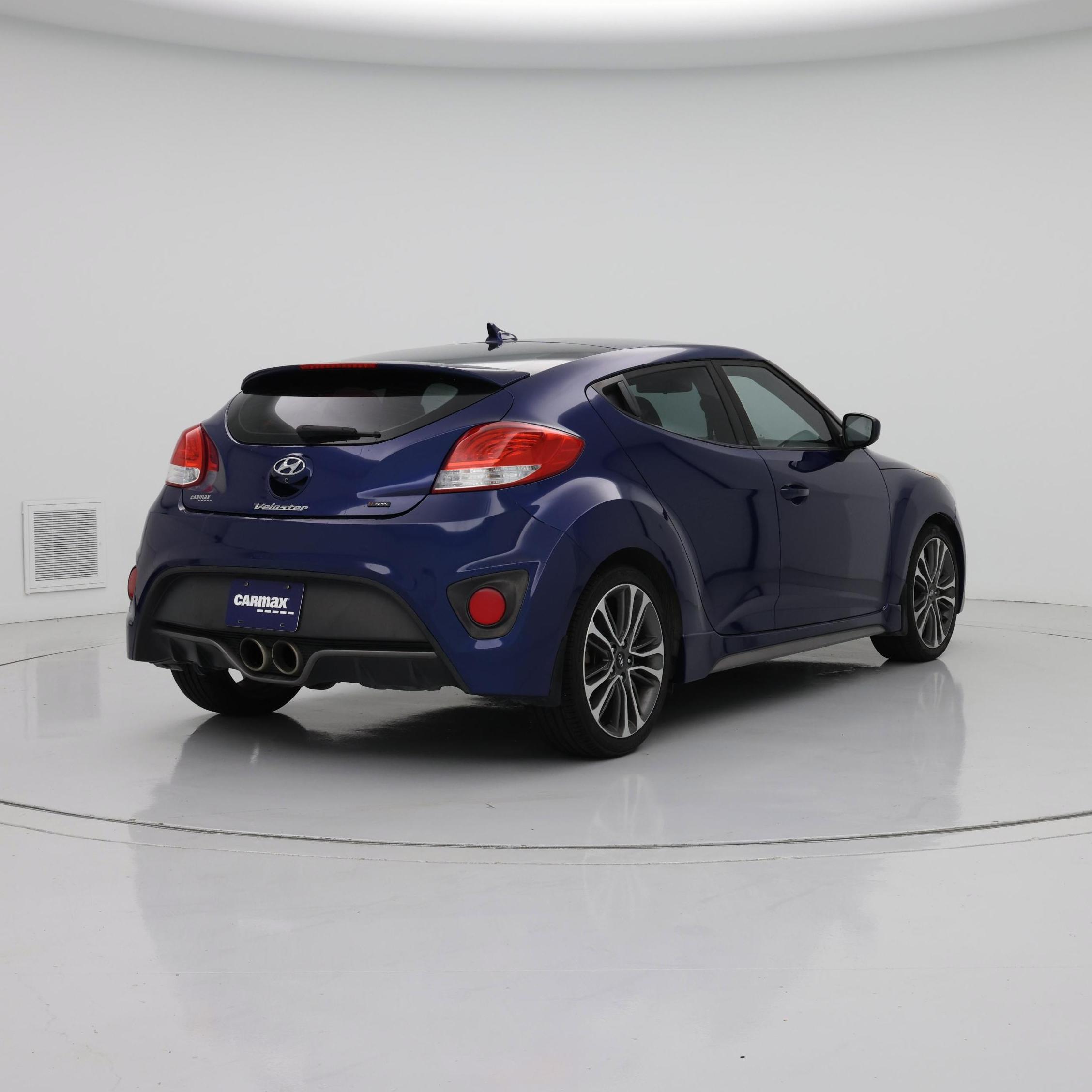 Thumbnail: 2017 Hyundai Veloster - 8