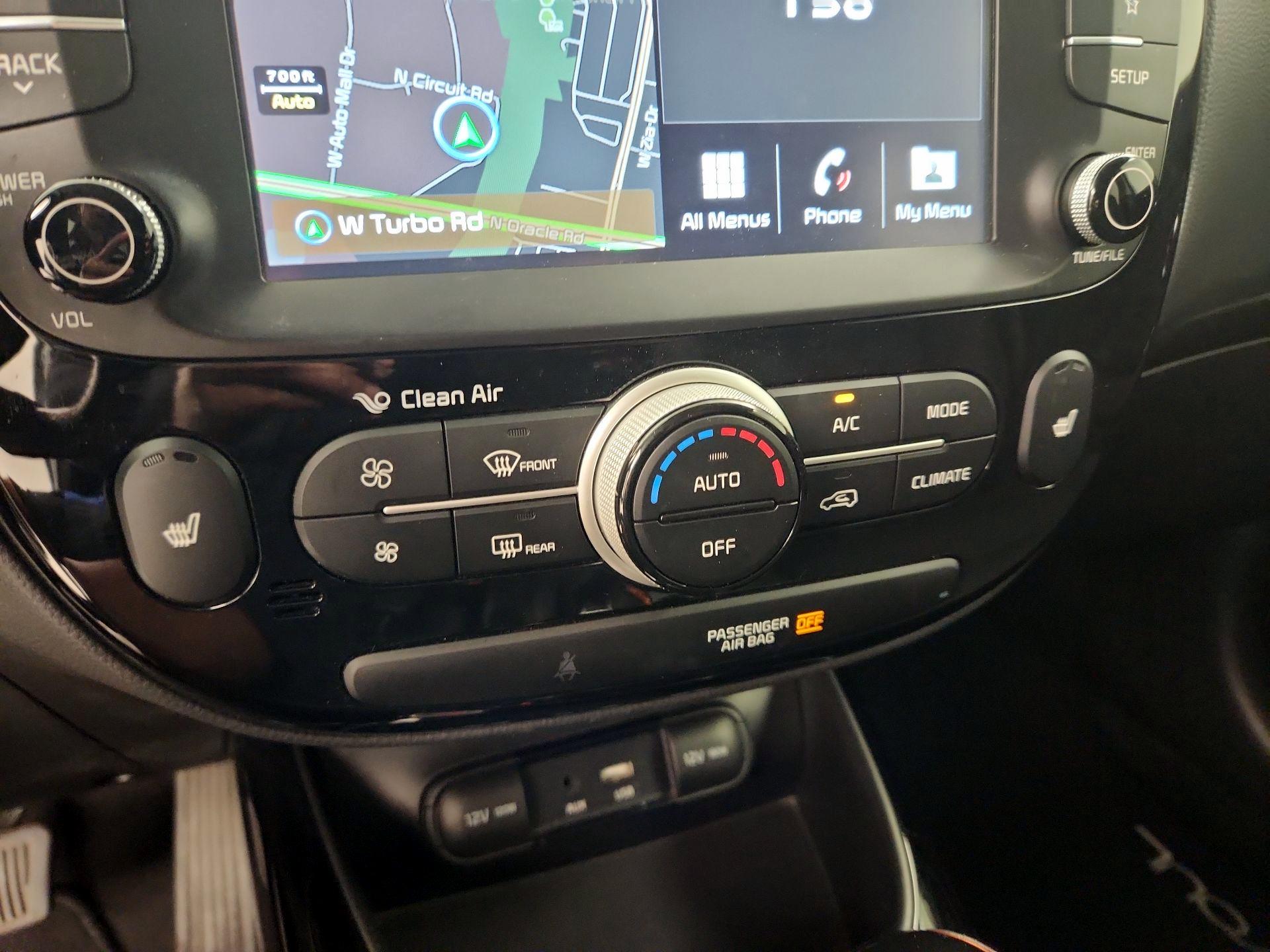 Thumbnail: 2019 Kia Soul - 17