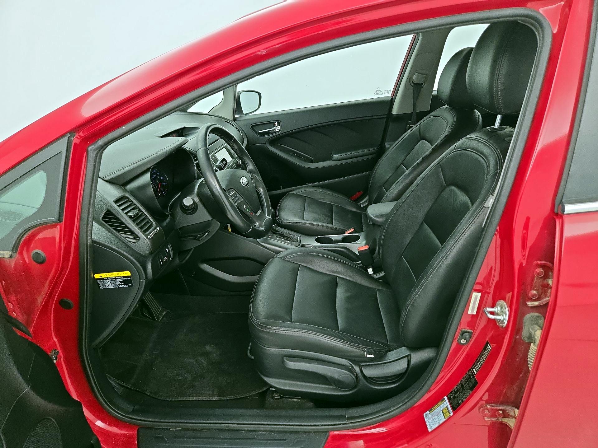 Thumbnail: 2014 Kia Forte - 11