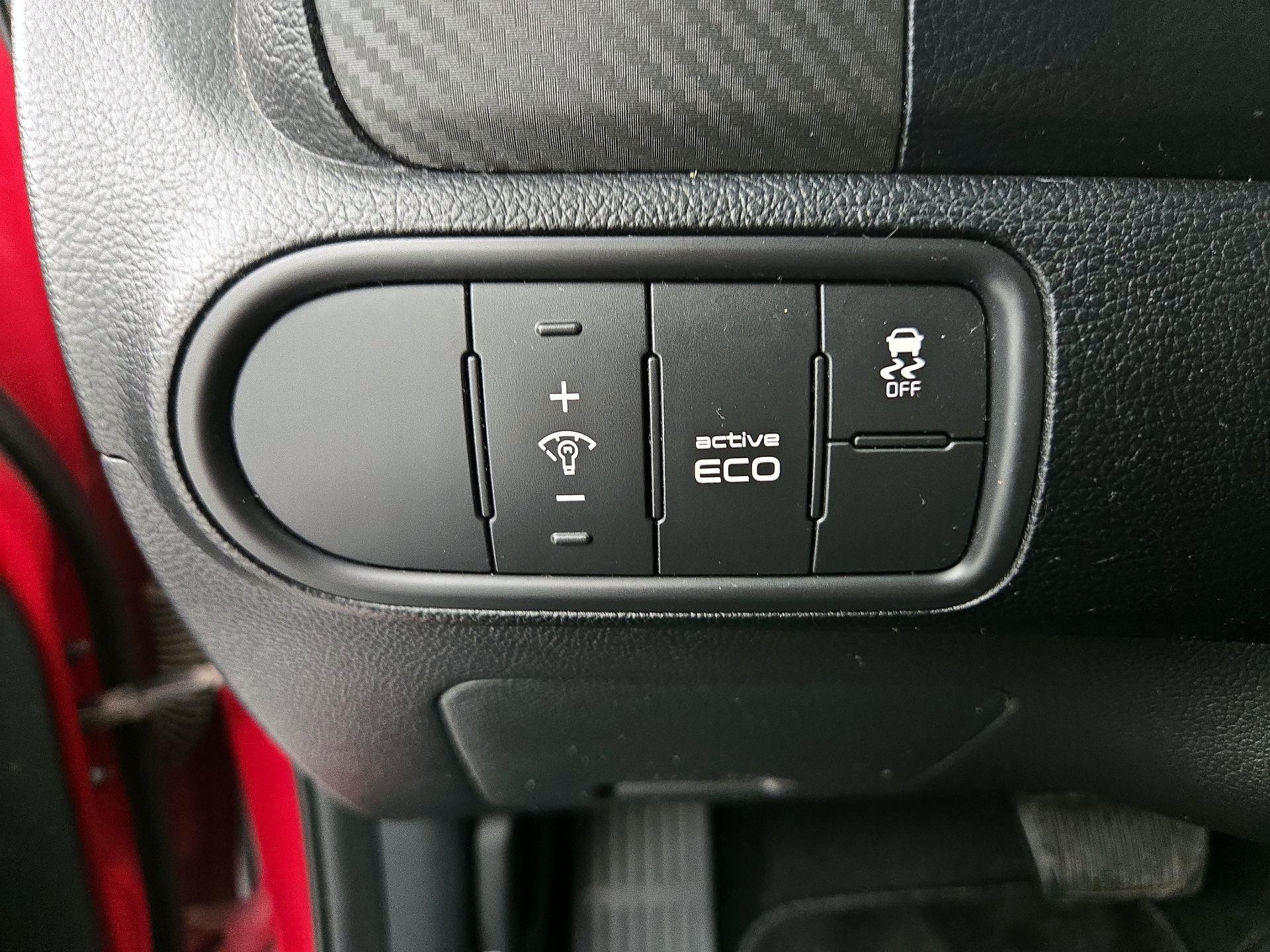 Thumbnail: 2014 Kia Forte - 13