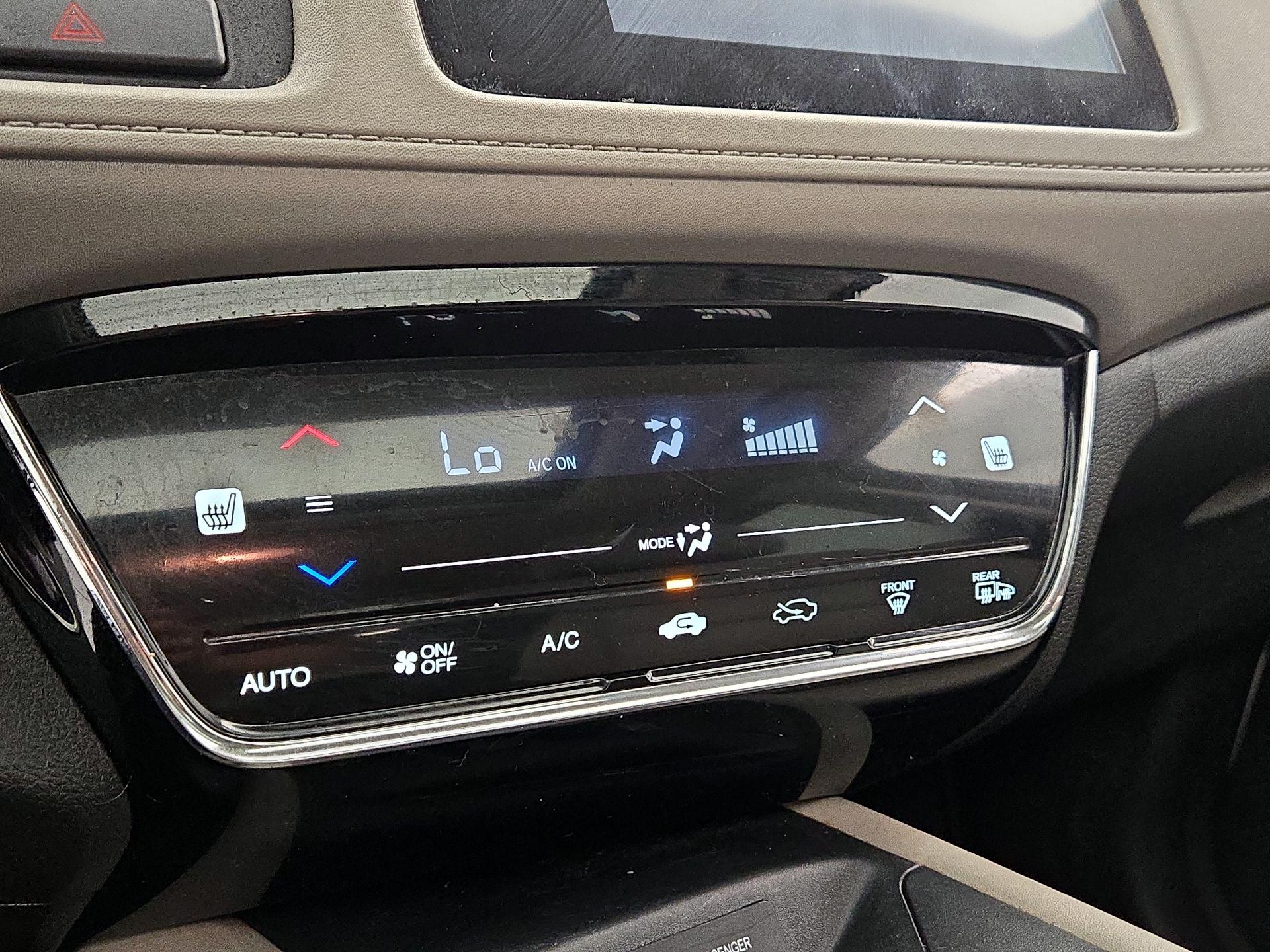 Thumbnail: 2017 Honda HR-V - 17