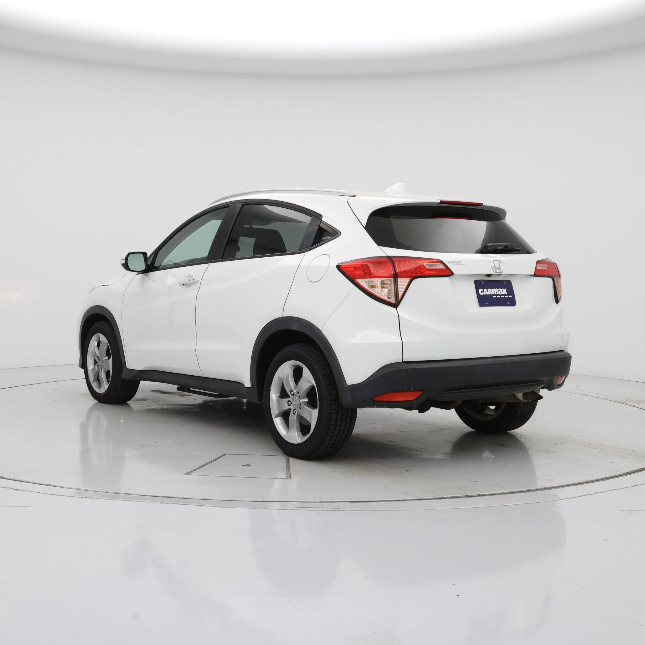 Thumbnail: 2017 Honda HR-V - 2