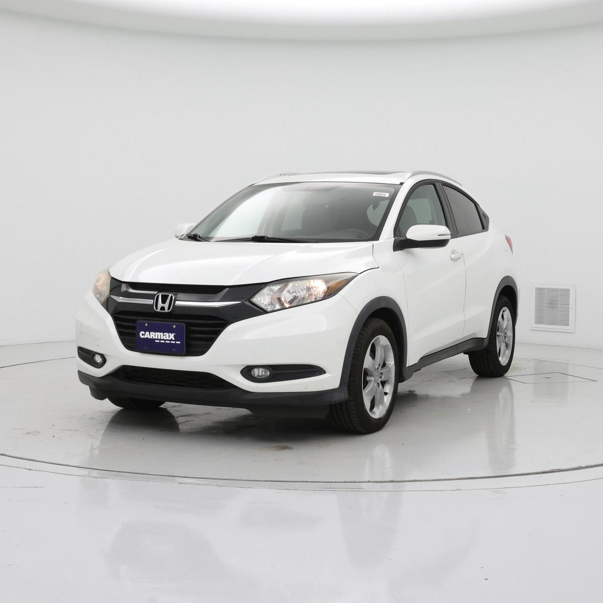 Thumbnail: 2017 Honda HR-V - 4