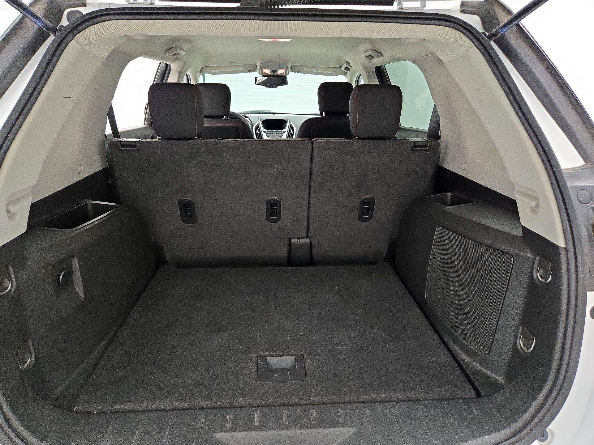 Thumbnail: 2015 GMC Terrain - 20