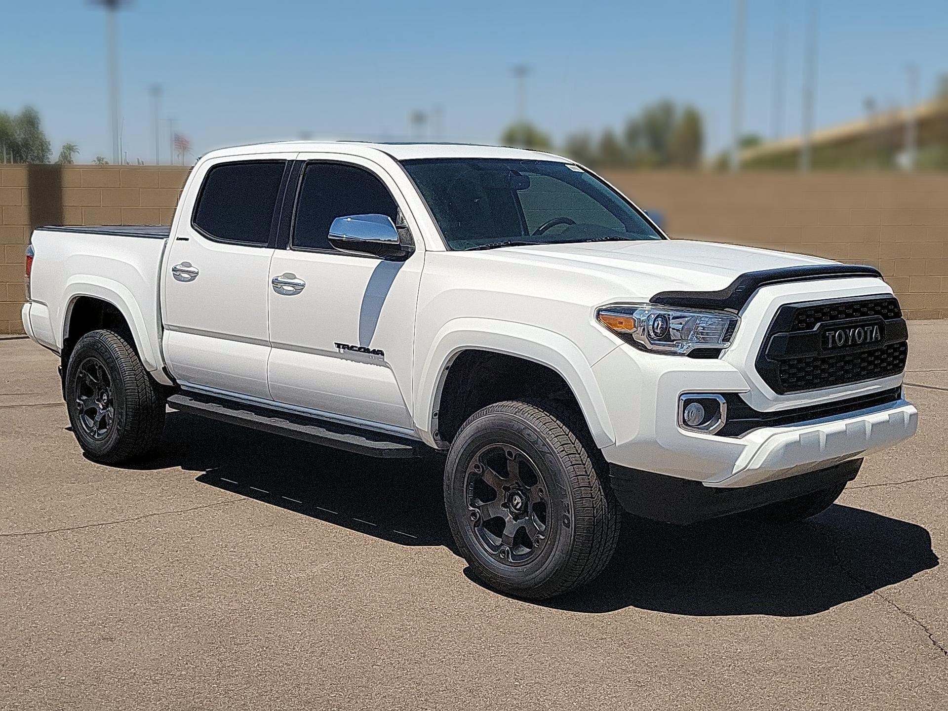 Thumbnail: 2017 Toyota Tacoma - 1