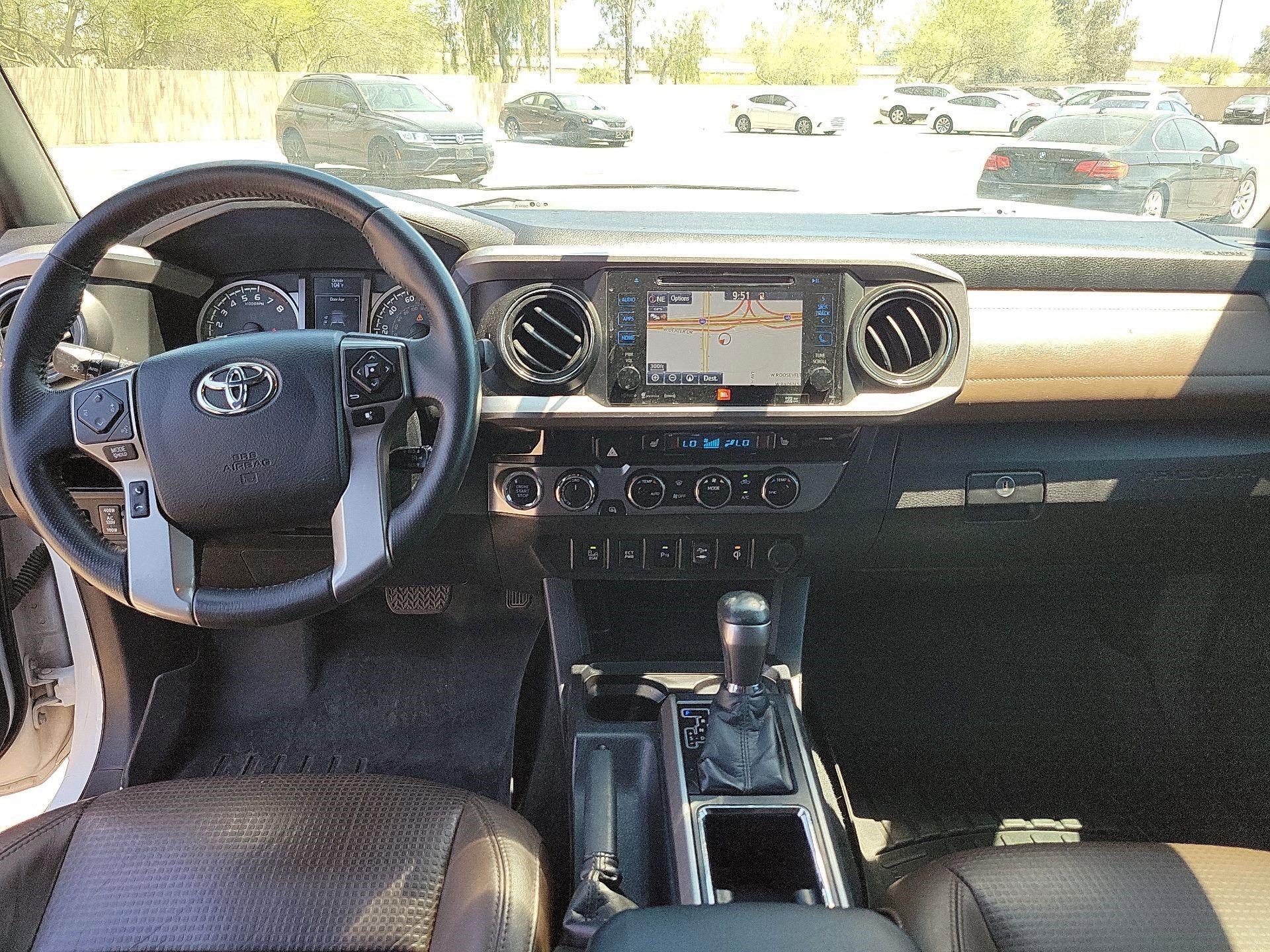 Thumbnail: 2017 Toyota Tacoma - 8