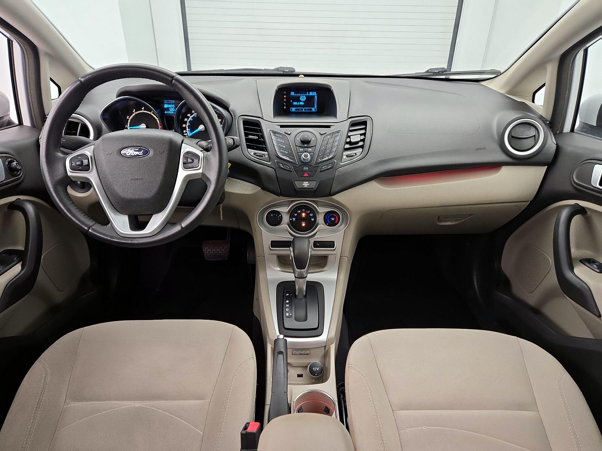 Thumbnail: 2014 Ford Fiesta - 9