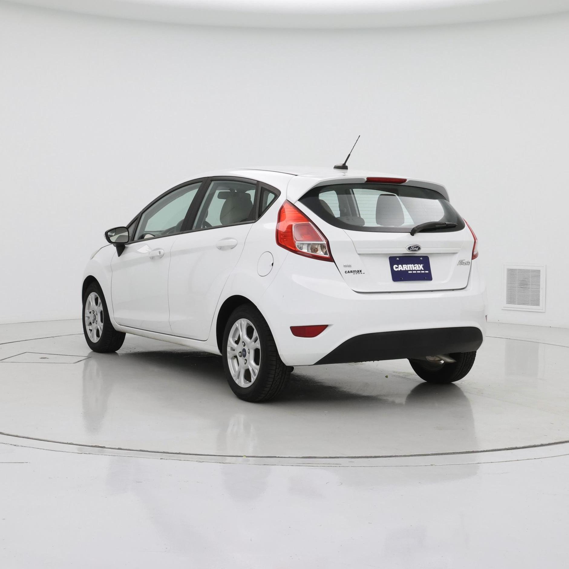 Thumbnail: 2014 Ford Fiesta - 2