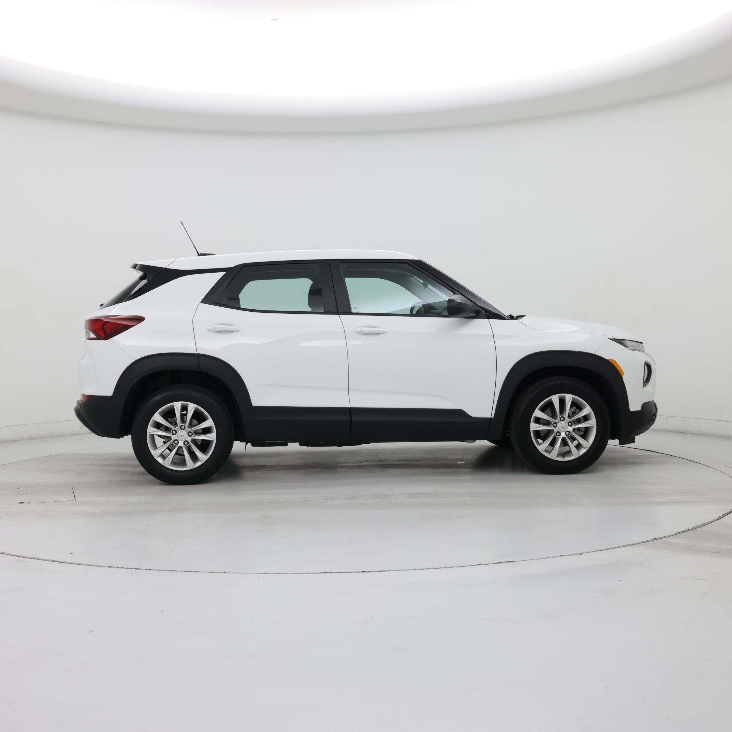 Thumbnail: 2023 Chevrolet TrailBlazer - 7