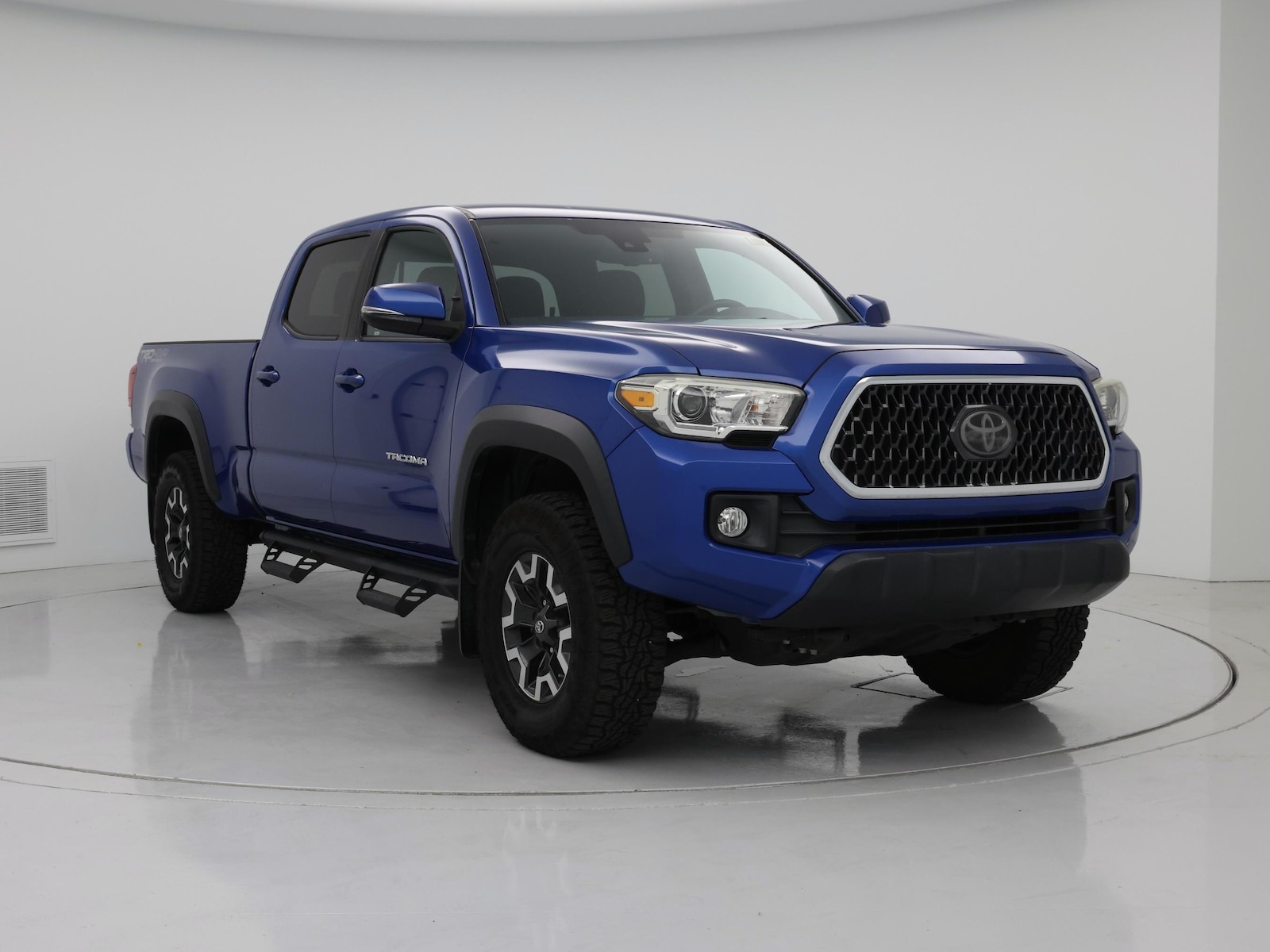 Image 2 of 2018 Toyota Tacoma TRD Off Road