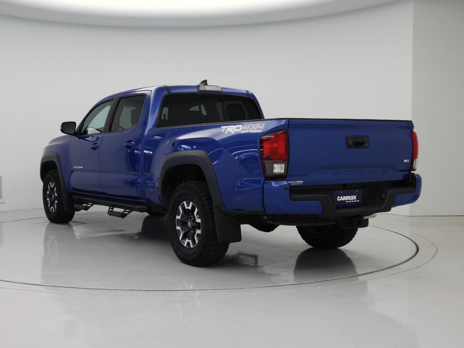 Image 3 of 2018 Toyota Tacoma TRD Off Road