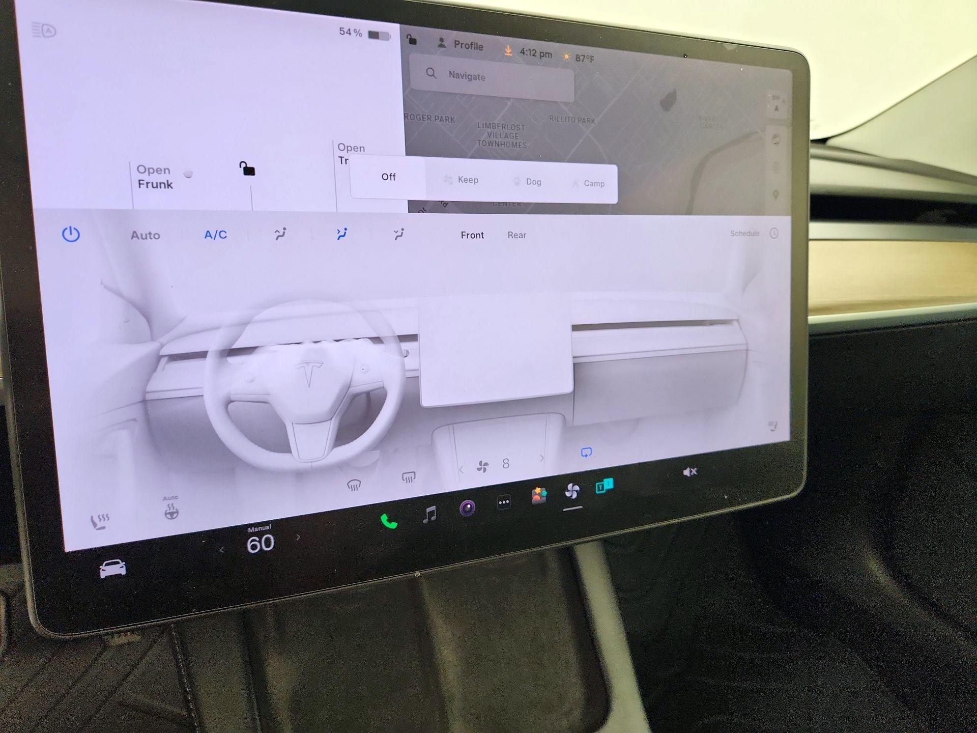 Thumbnail: 2022 Tesla Model 3 - 14