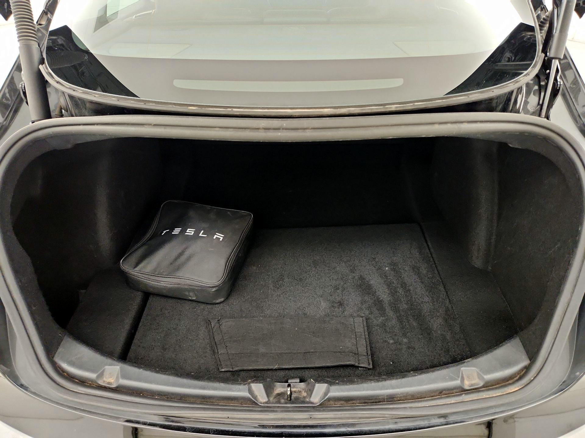 Thumbnail: 2022 Tesla Model 3 - 19