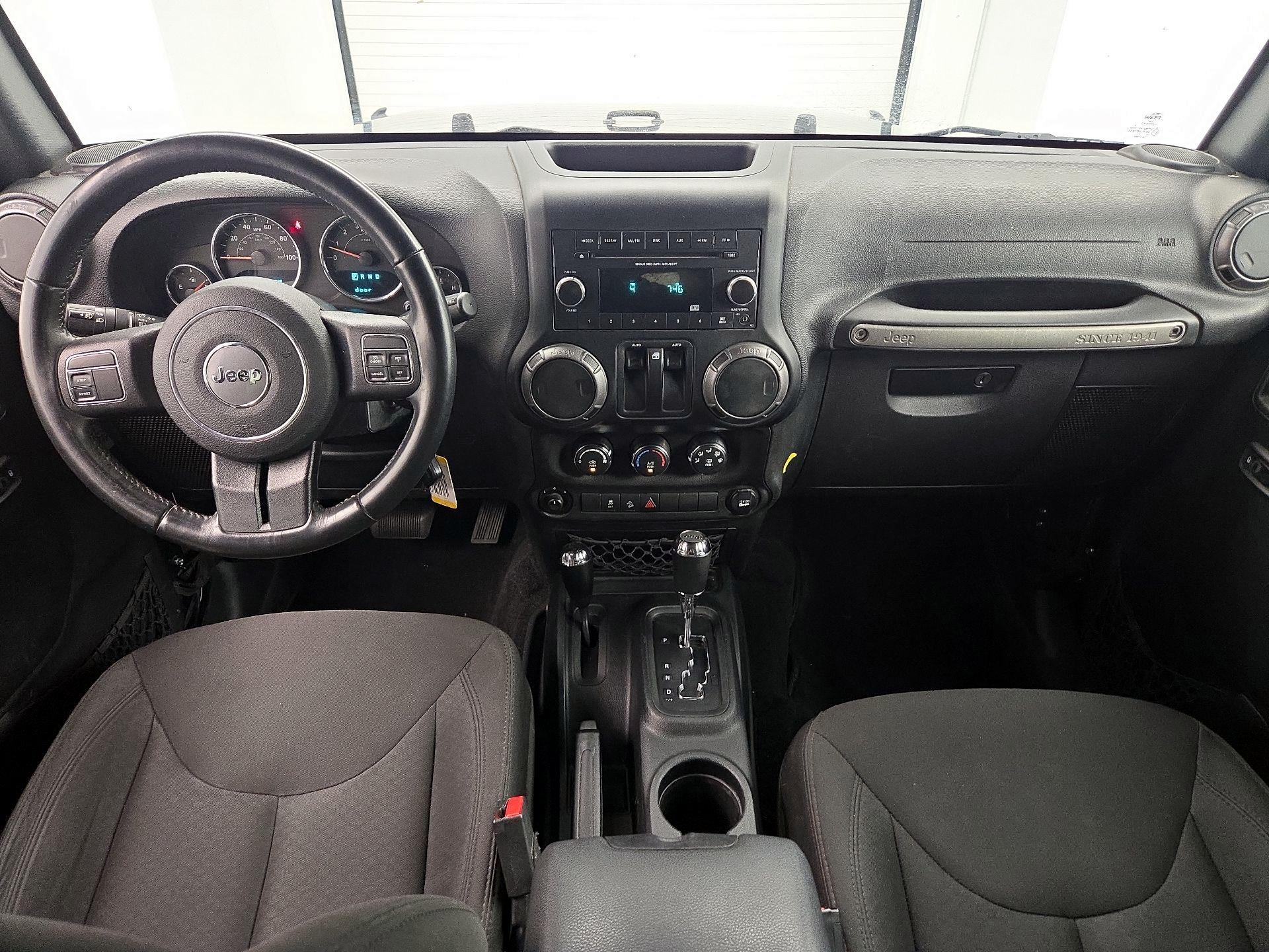 Thumbnail: 2017 Jeep Wrangler - 9