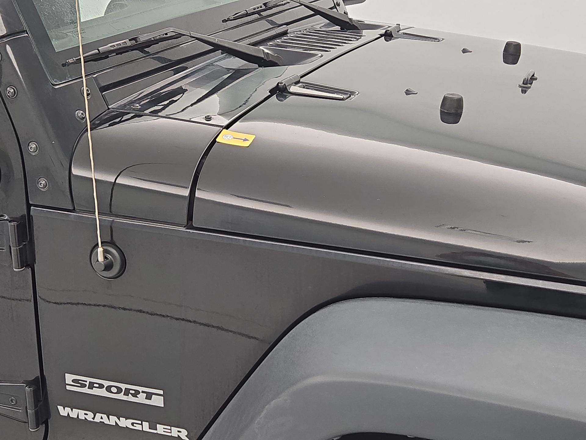 Thumbnail: 2017 Jeep Wrangler - 20