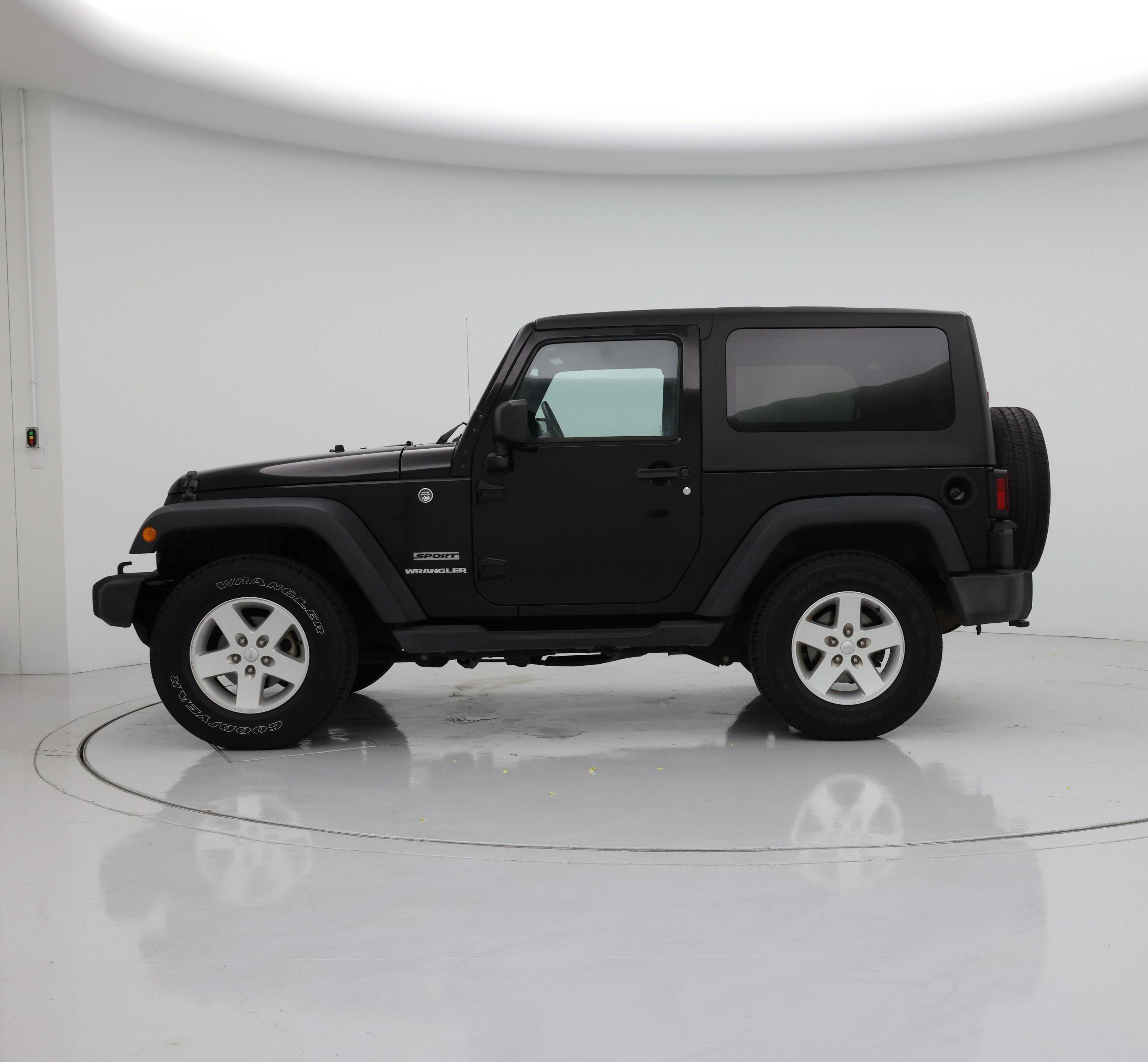 Thumbnail: 2017 Jeep Wrangler - 3