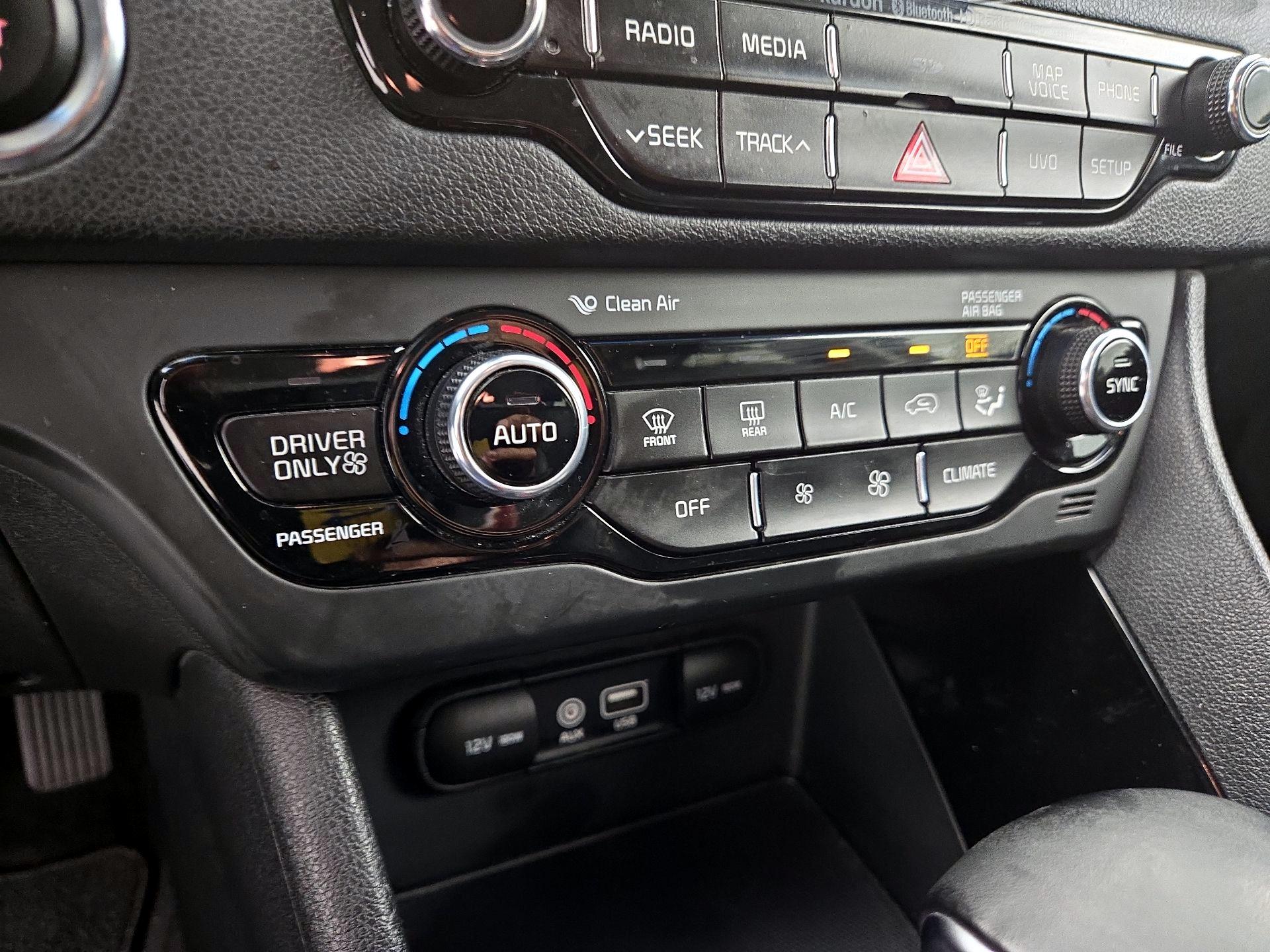 Thumbnail: 2018 Kia Niro - 17