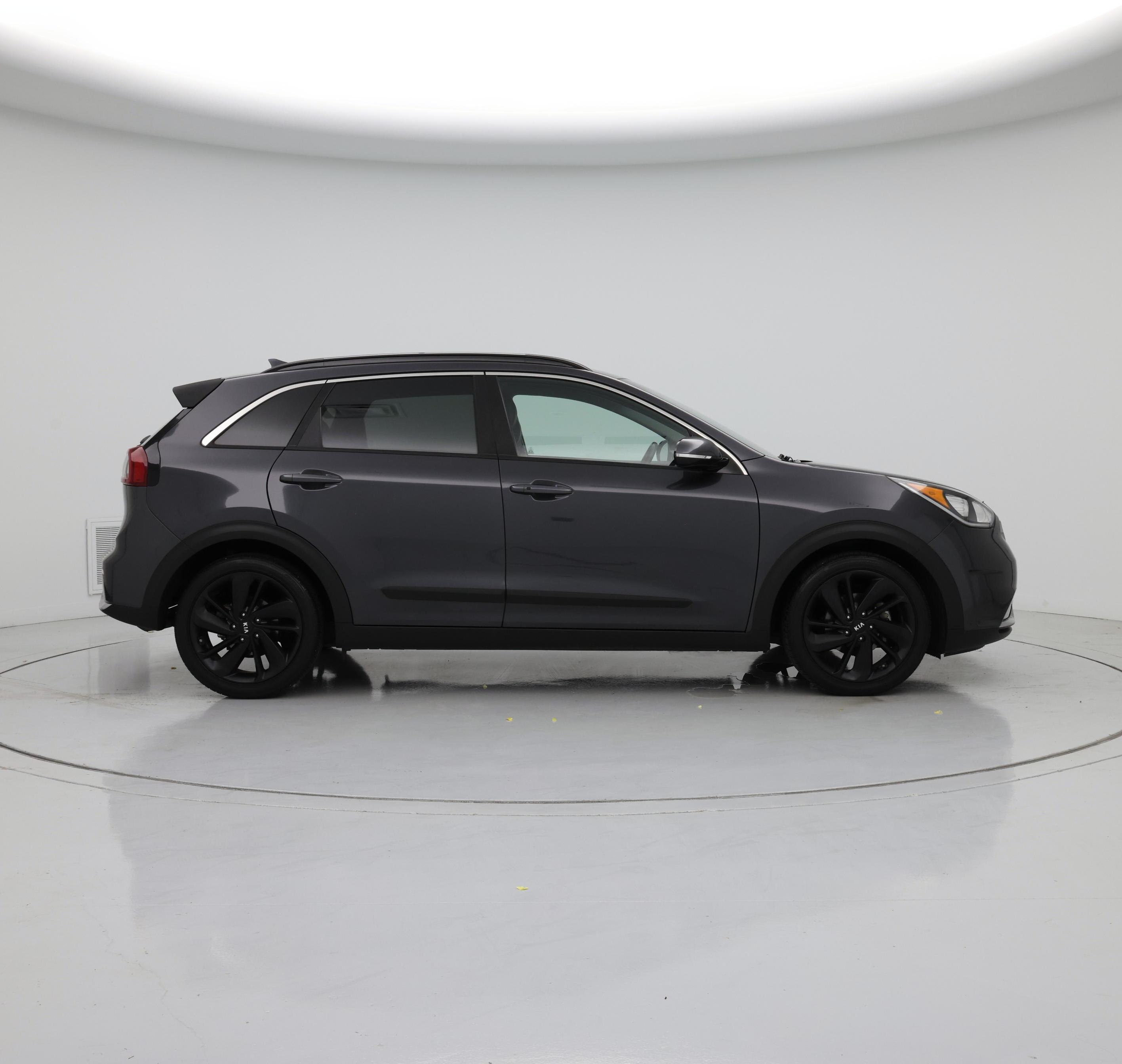 Thumbnail: 2018 Kia Niro - 7