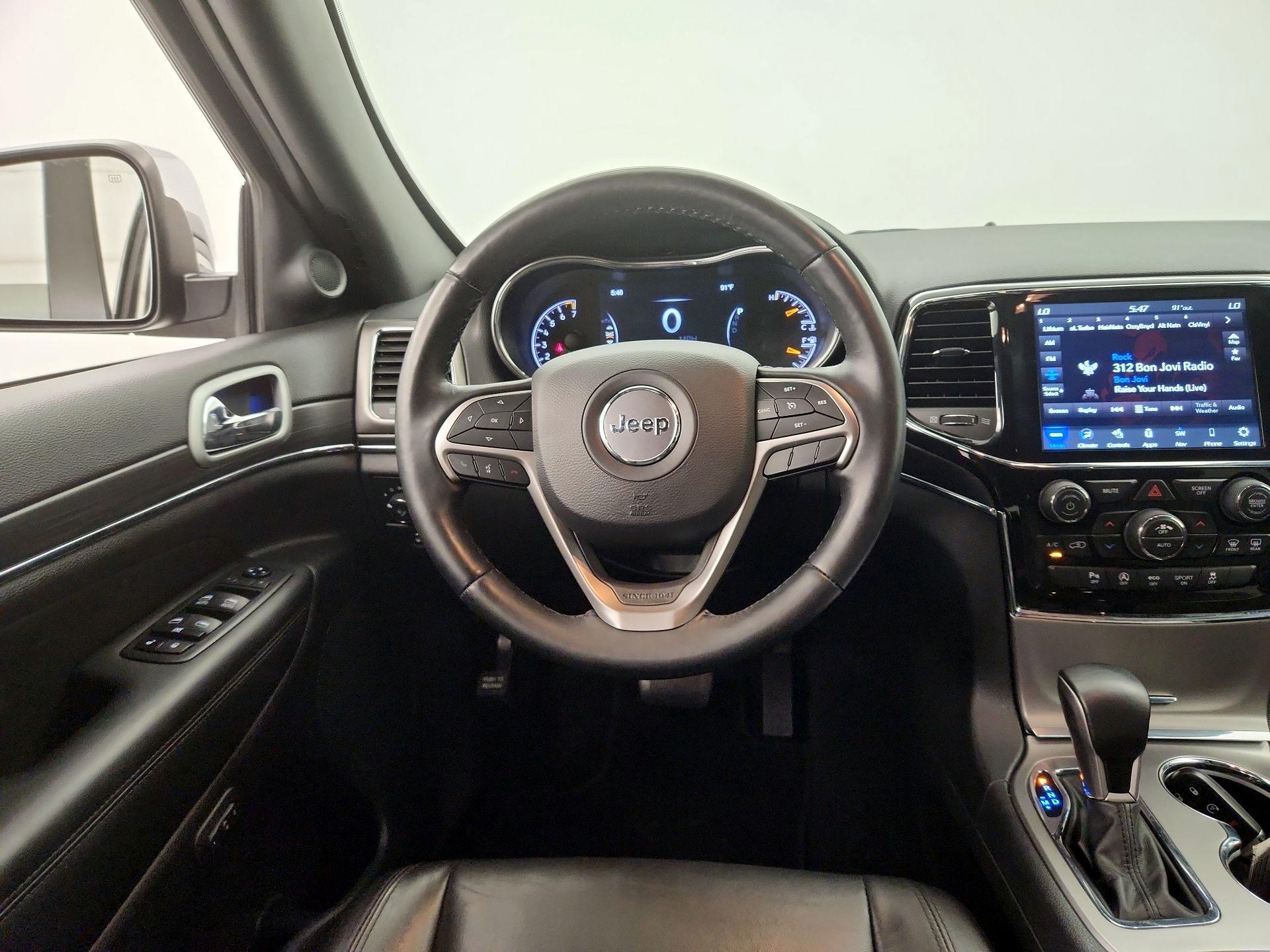 Thumbnail: 2021 Jeep Grand Cherokee - 10