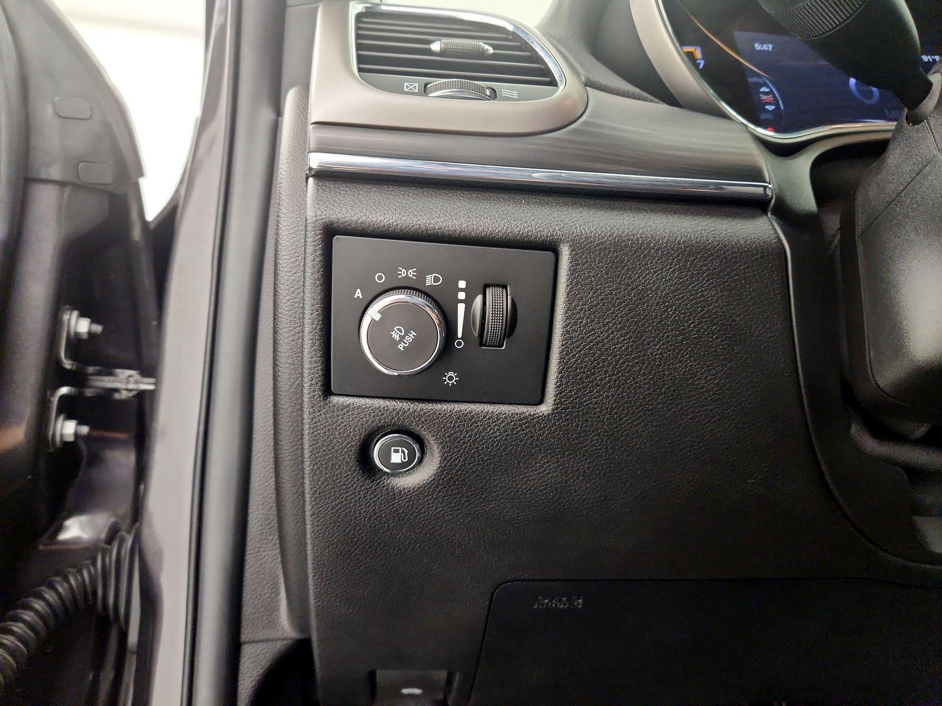Thumbnail: 2021 Jeep Grand Cherokee - 13