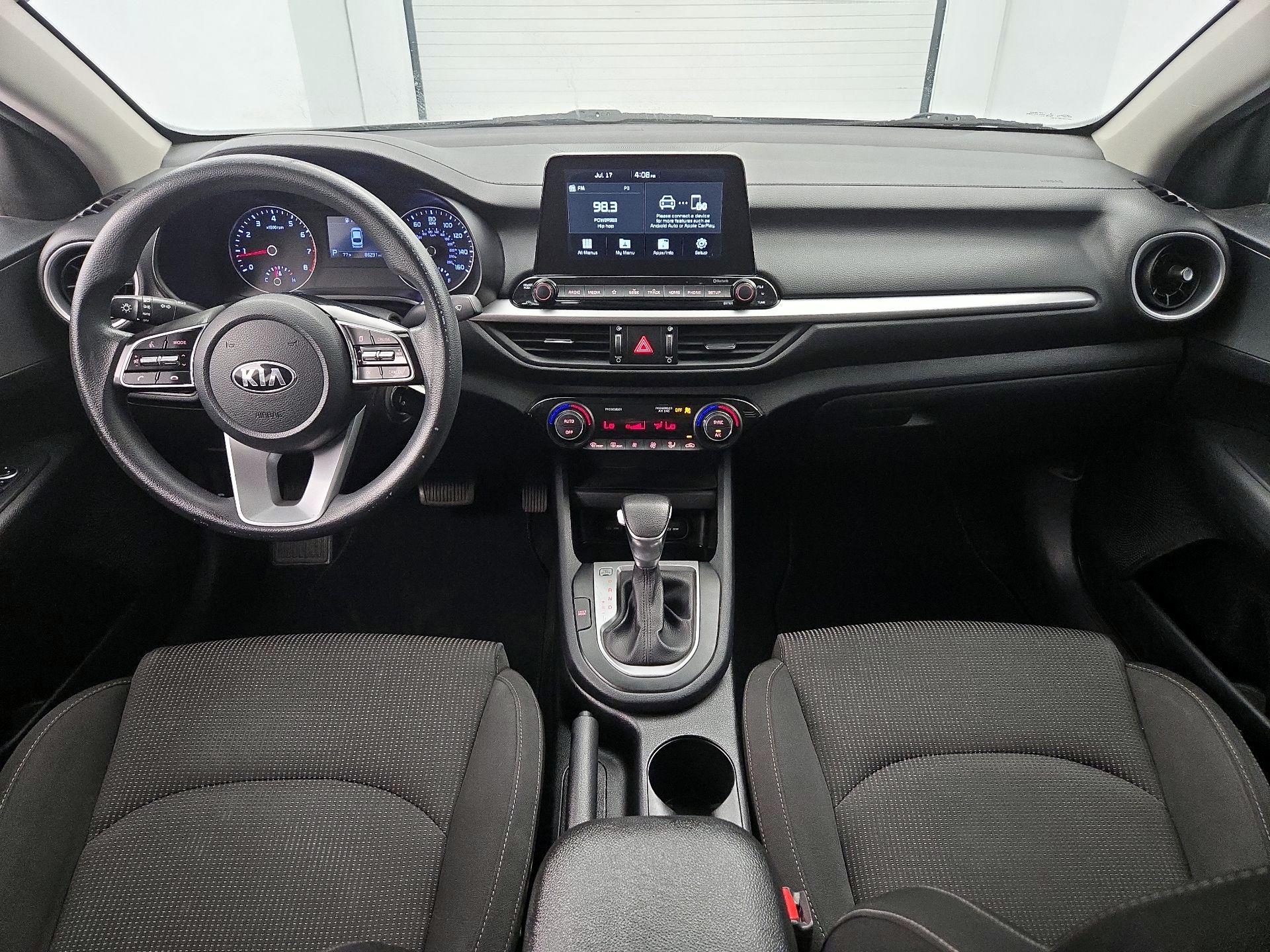 Thumbnail: 2019 Kia Forte - 9