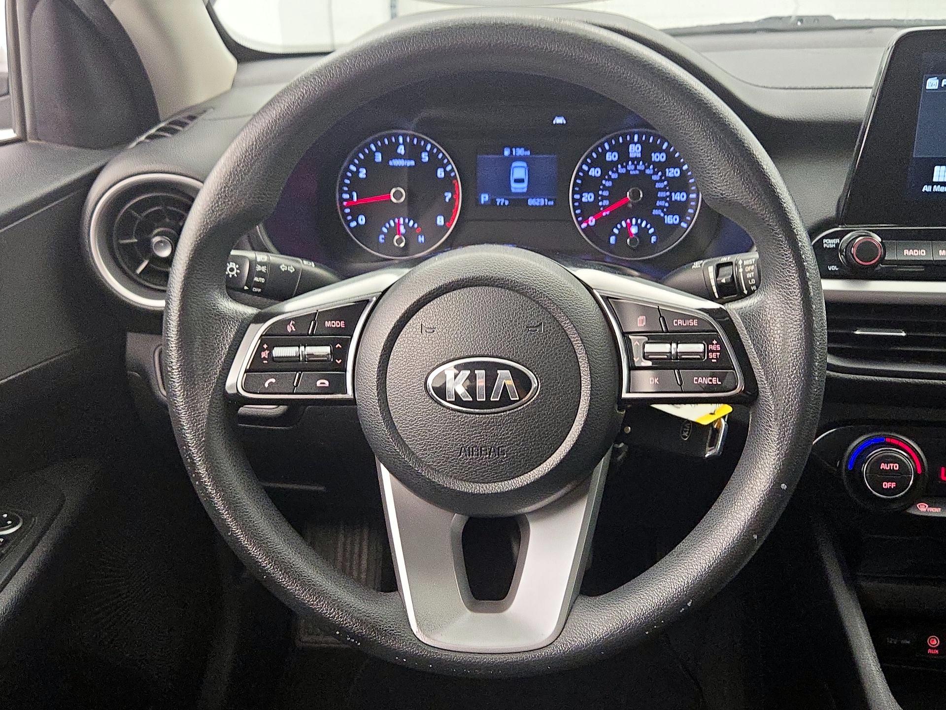 Thumbnail: 2019 Kia Forte - 10