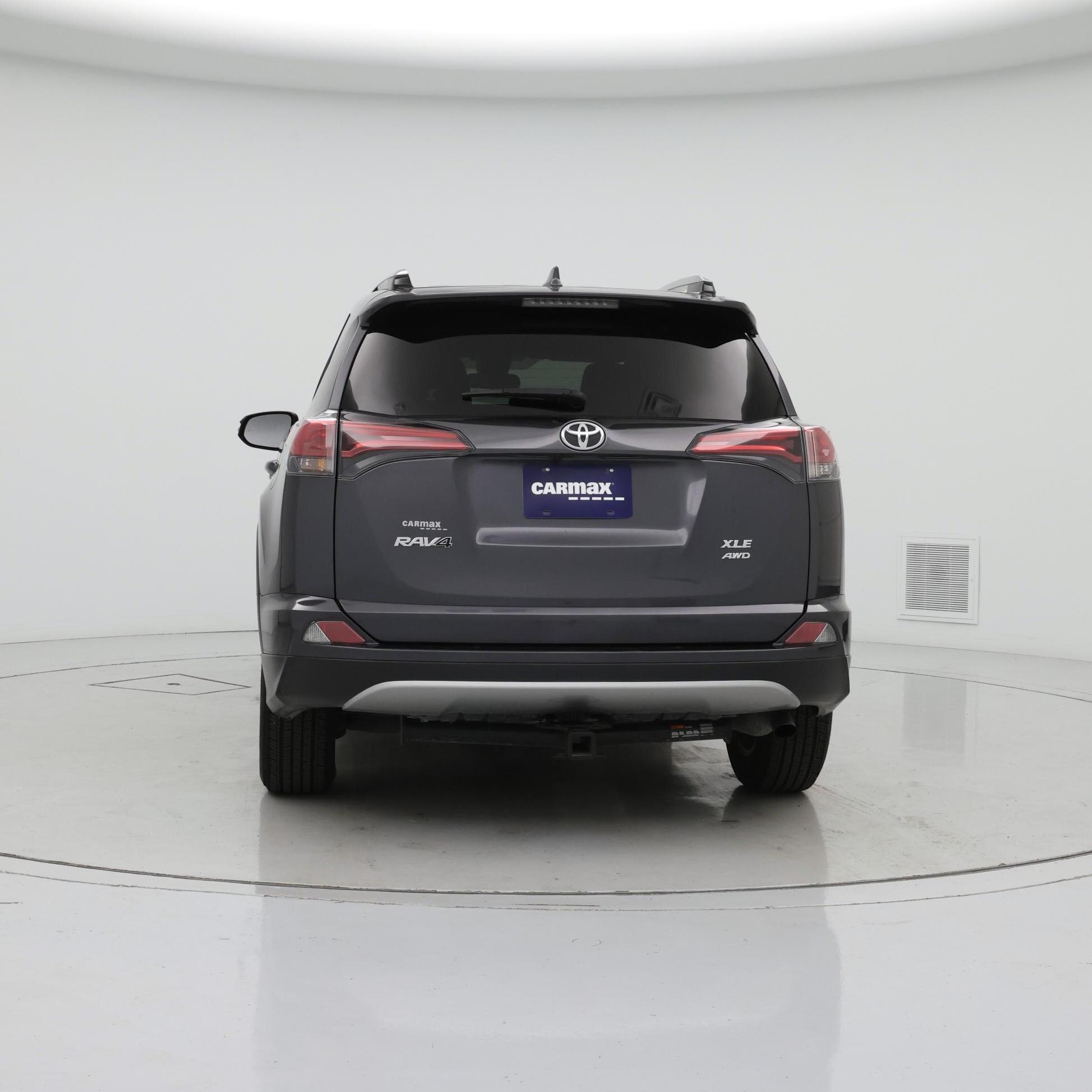 Thumbnail: 2017 Toyota RAV4 - 6