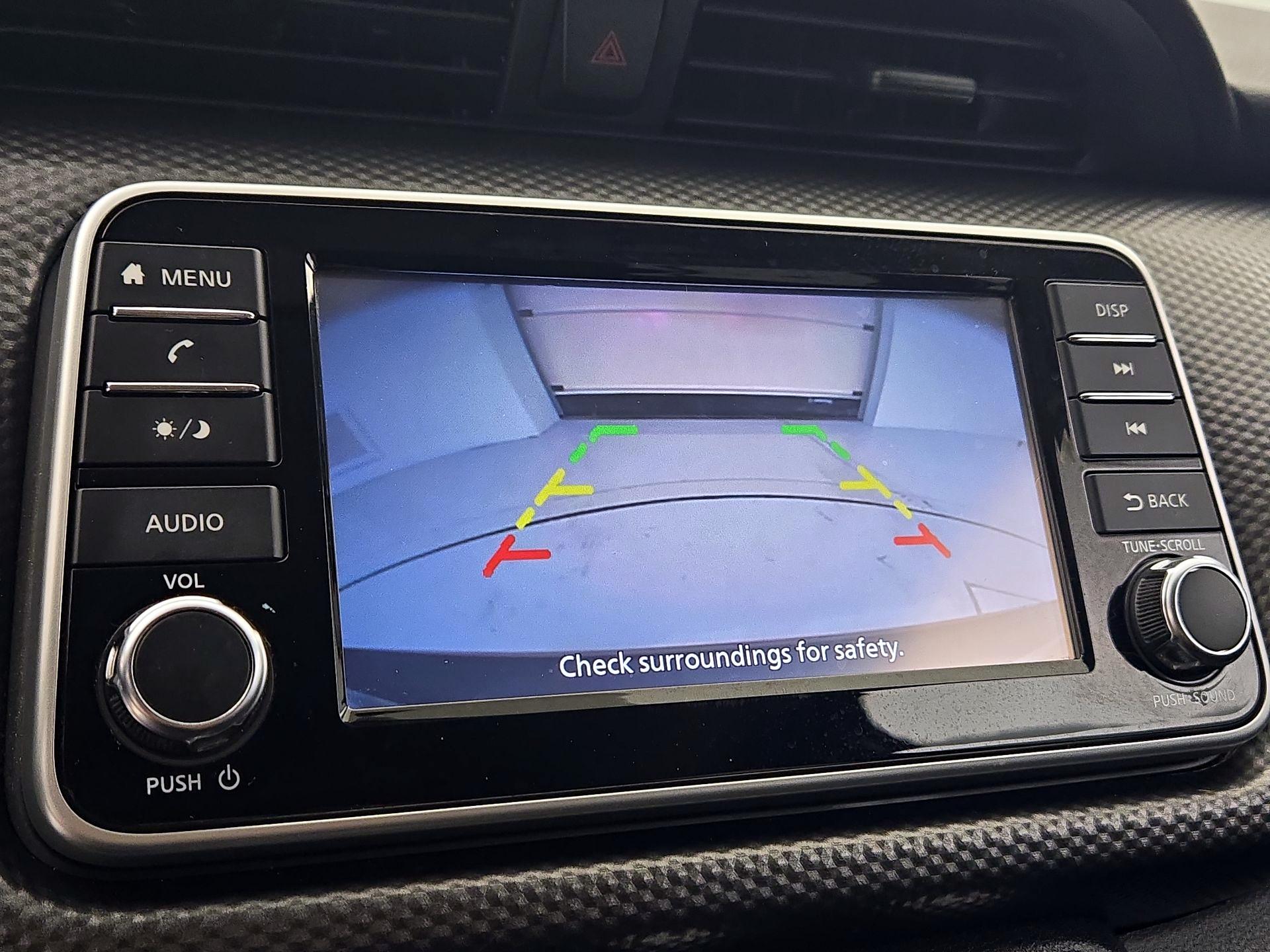 Thumbnail: 2019 Nissan Kicks - 14