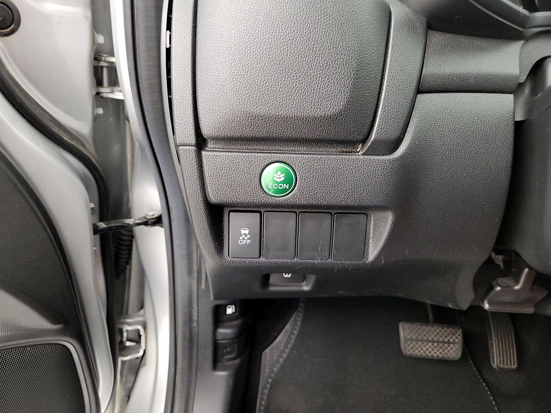 Thumbnail: 2016 Honda Fit - 13