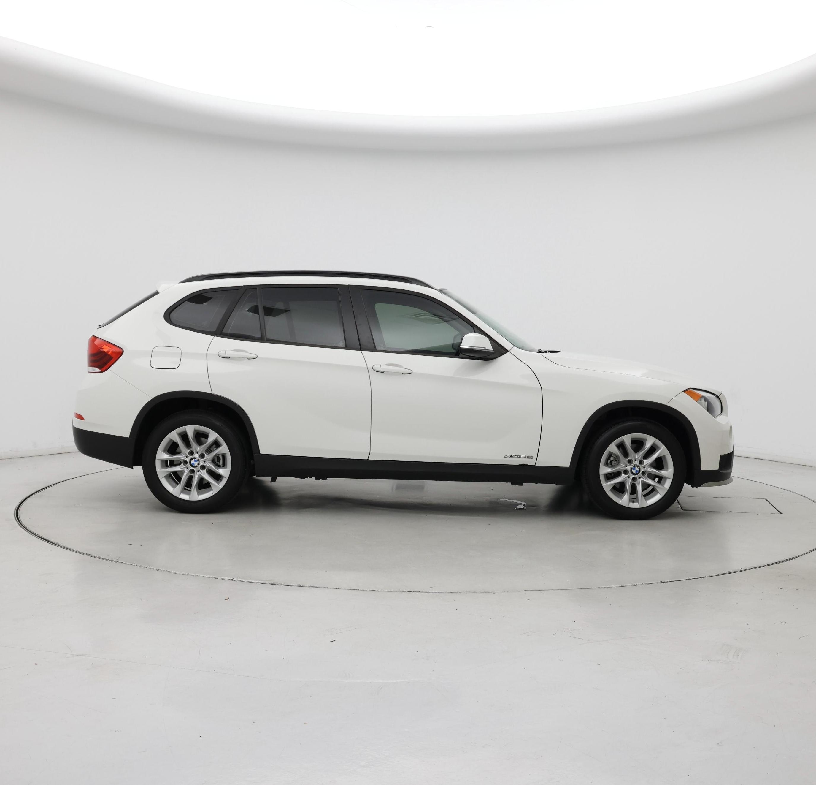 Thumbnail: 2015 BMW X1 - 7