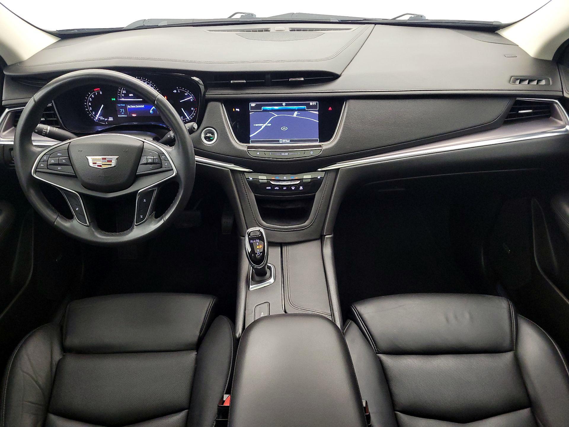 Thumbnail: 2017 Cadillac XT5 - 9
