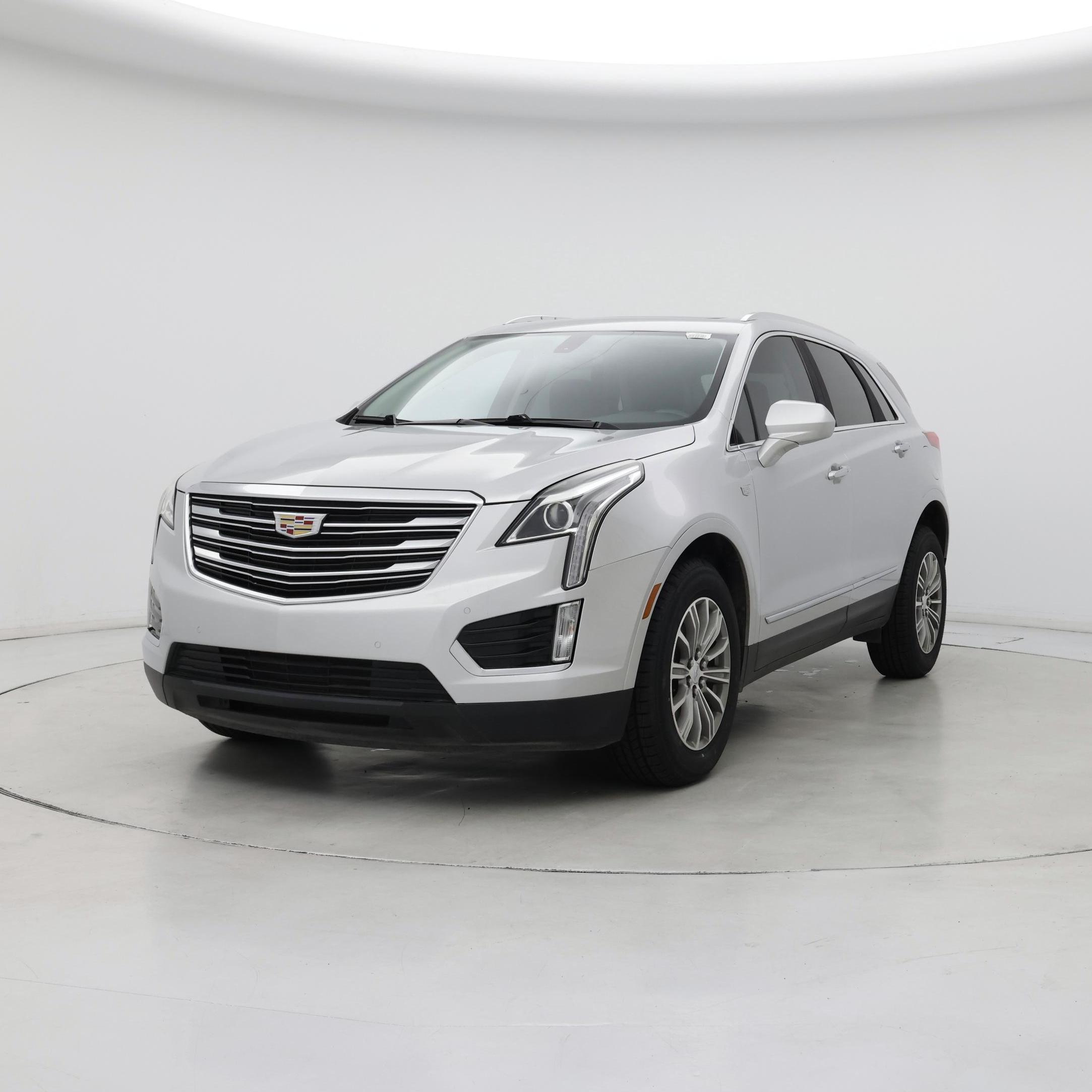 Thumbnail: 2017 Cadillac XT5 - 4