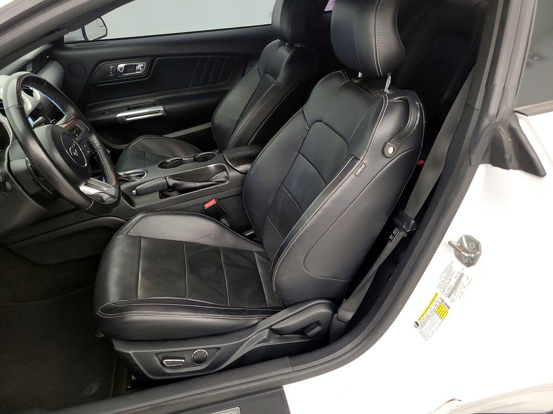 Thumbnail: 2016 Ford Mustang - 11