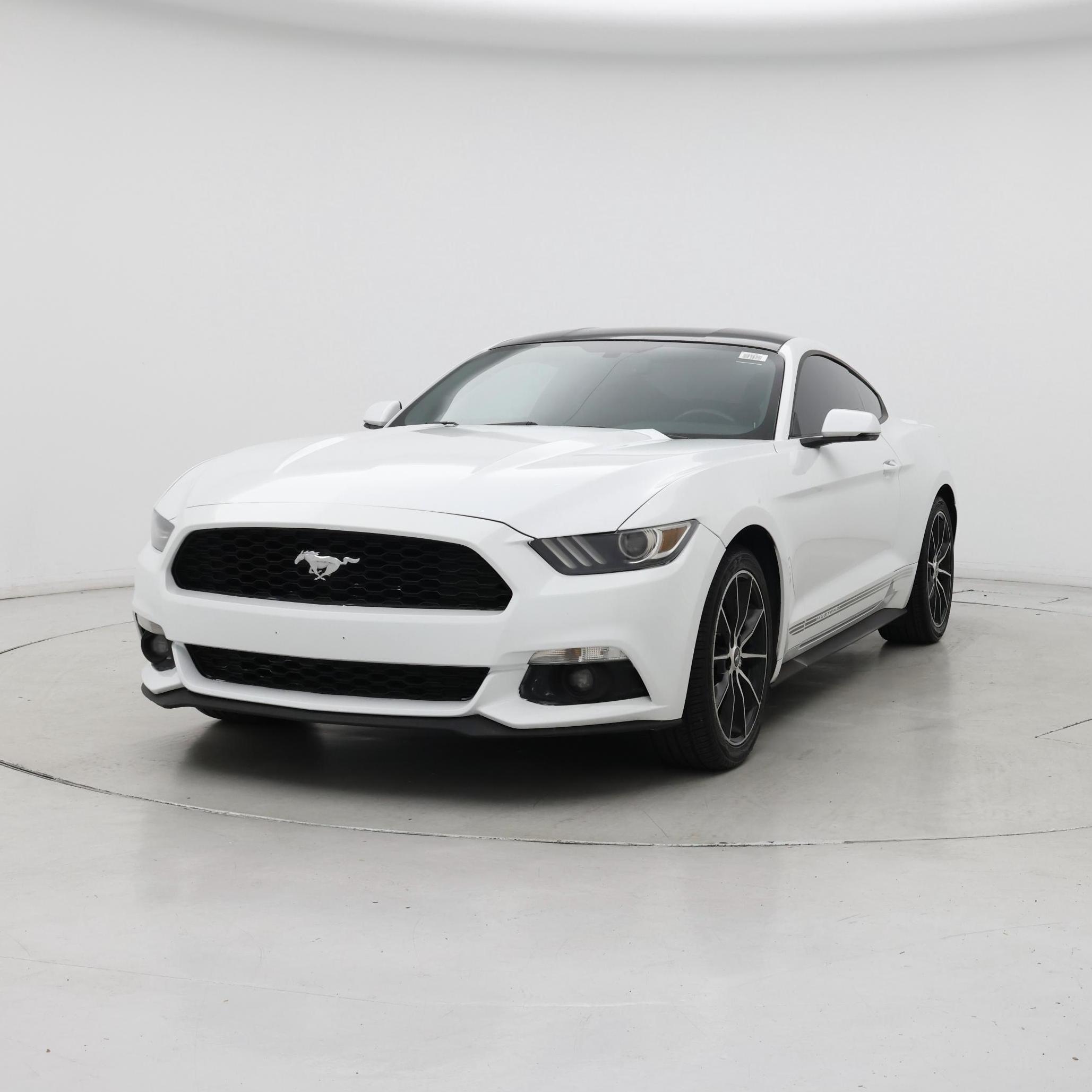 Thumbnail: 2016 Ford Mustang - 4