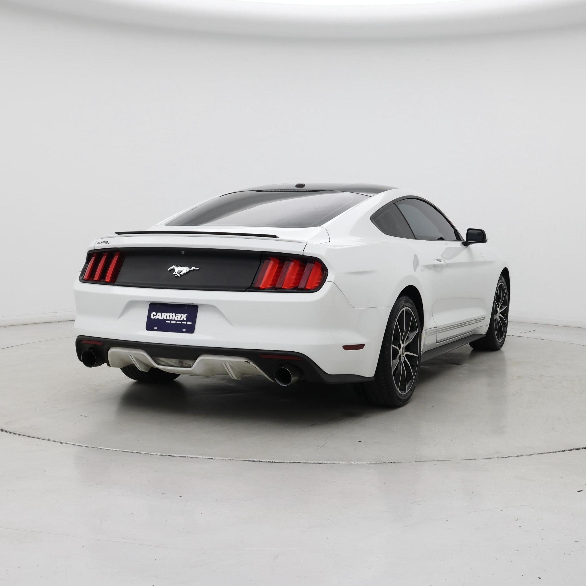 Thumbnail: 2016 Ford Mustang - 8