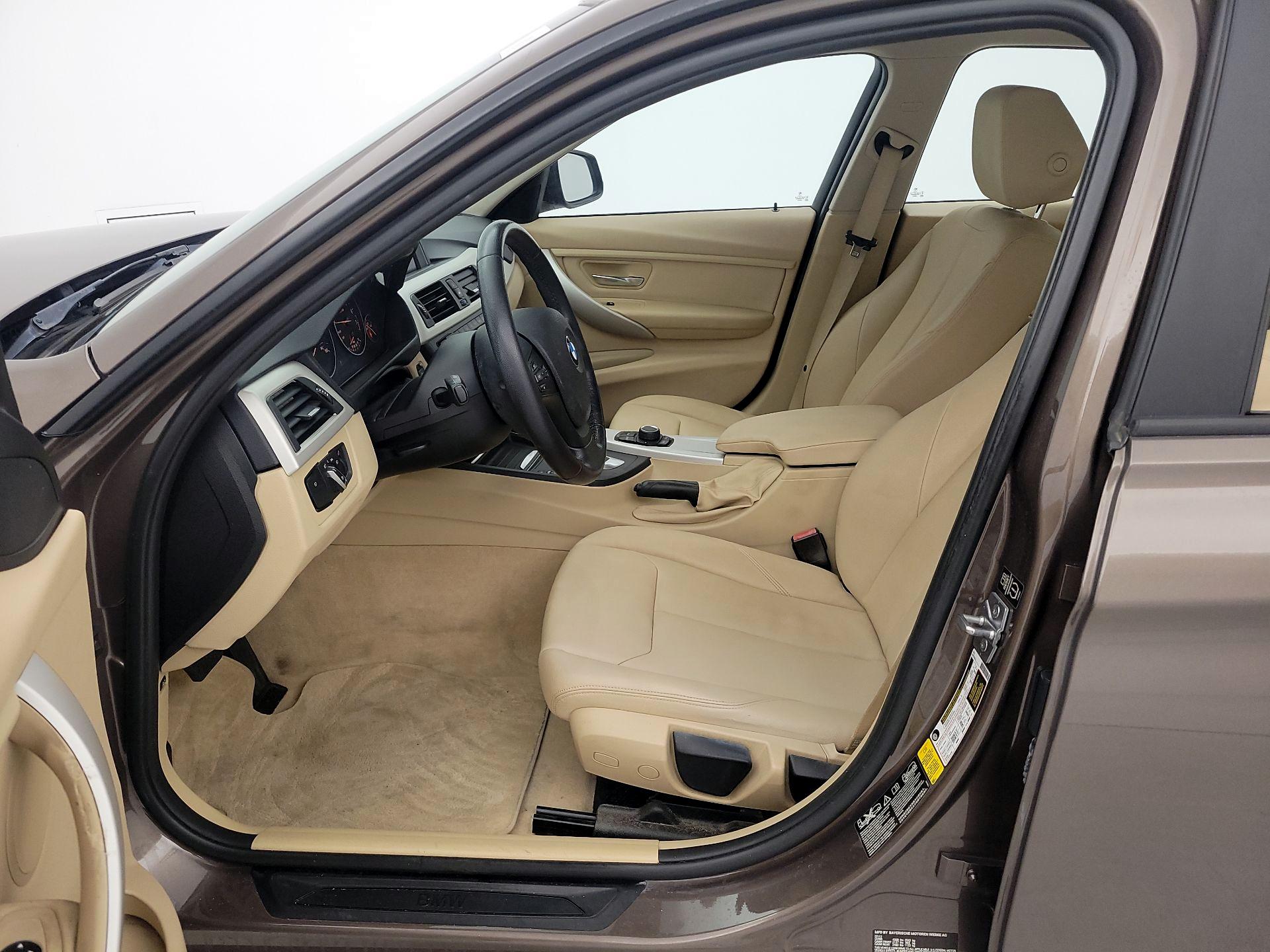 Thumbnail: 2014 BMW 3 Series - 11