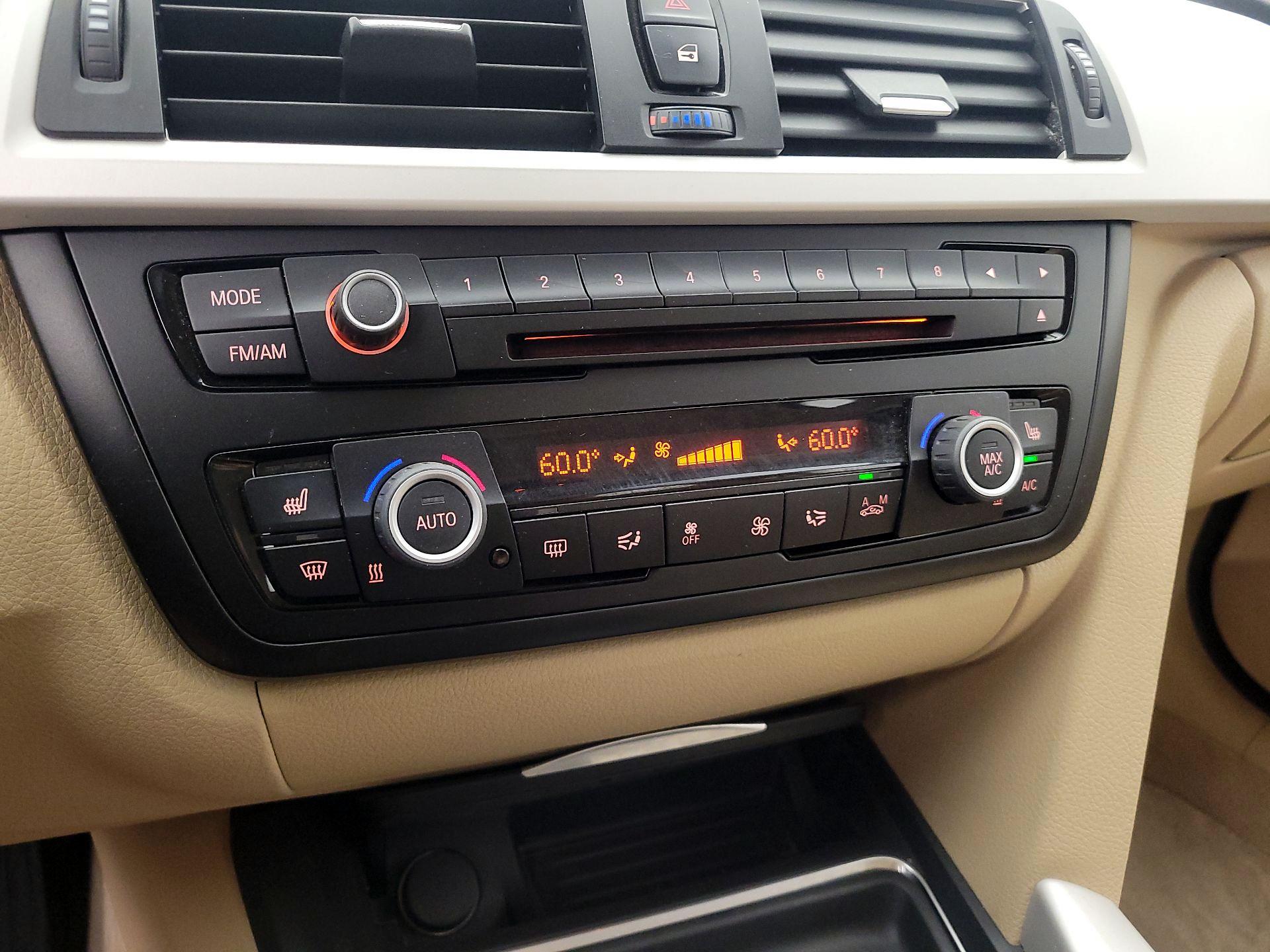 Thumbnail: 2014 BMW 3 Series - 15