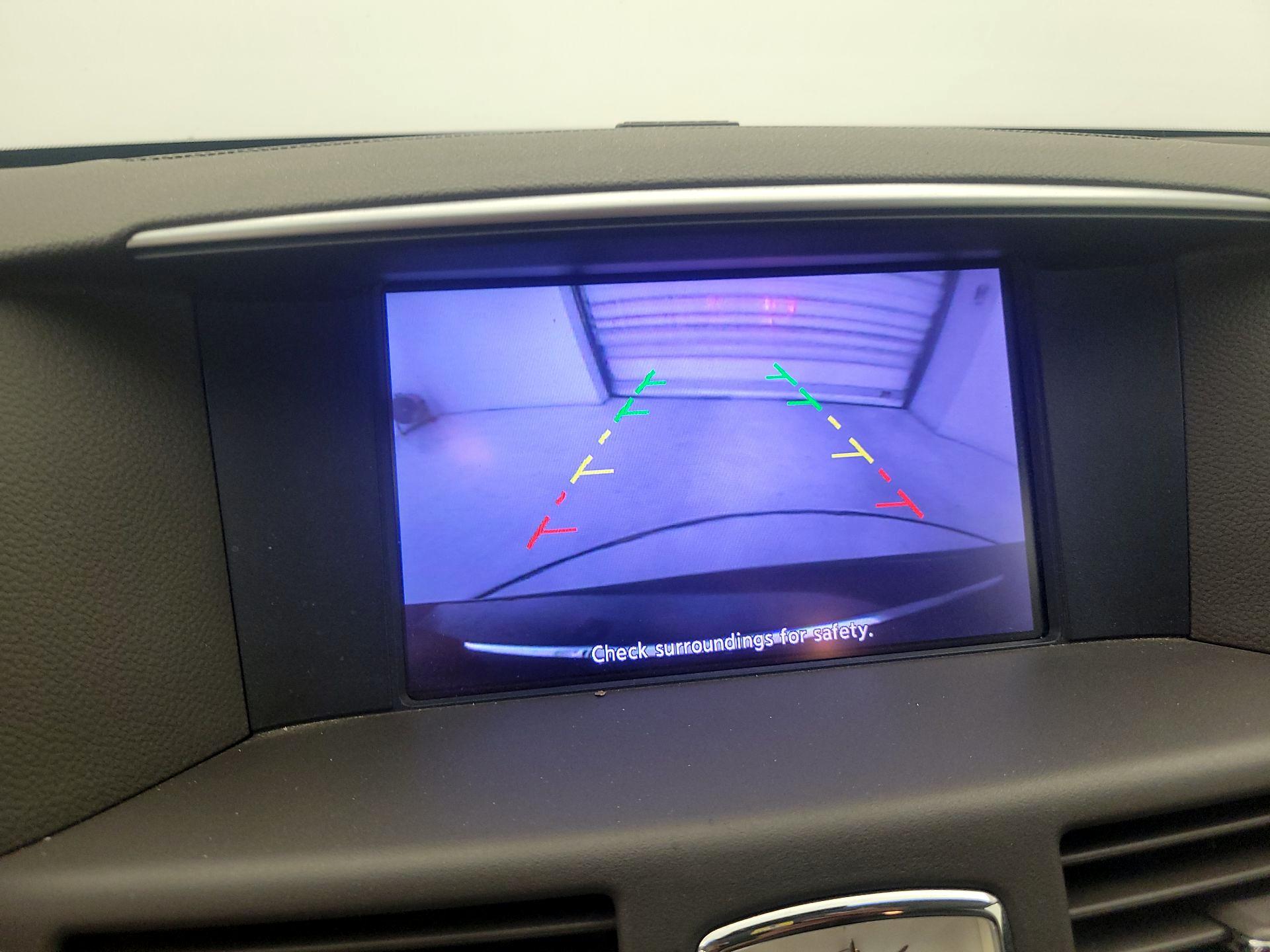 Thumbnail: 2013 INFINITI M56 - 15