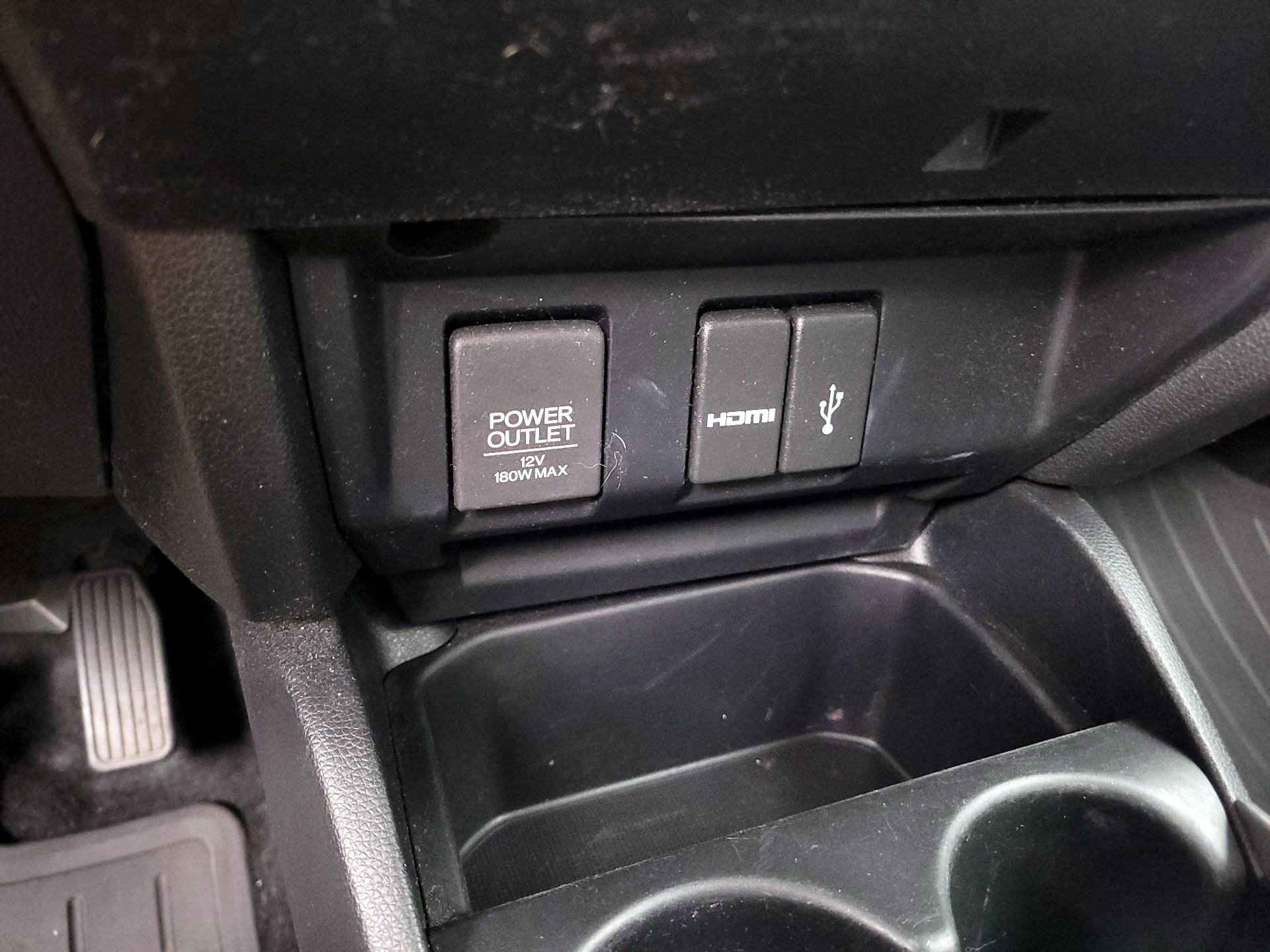 Thumbnail: 2015 Honda Fit - 18