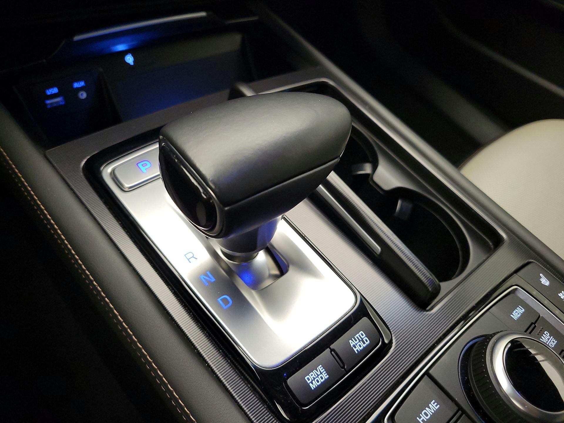 Thumbnail: 2018 Genesis G80 - 18