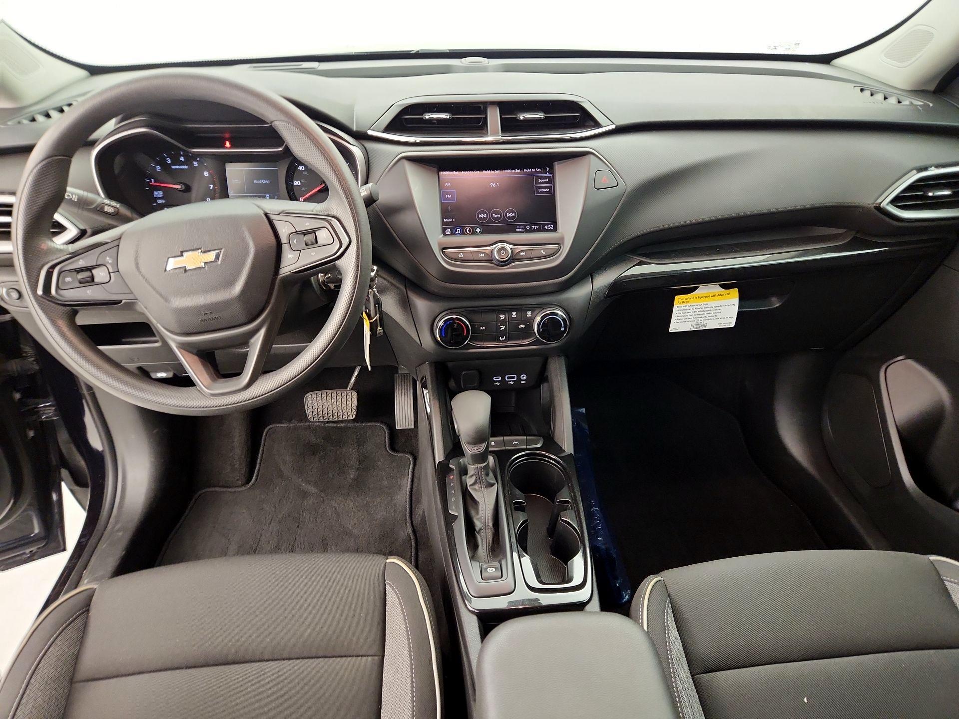 Thumbnail: 2021 Chevrolet TrailBlazer - 9