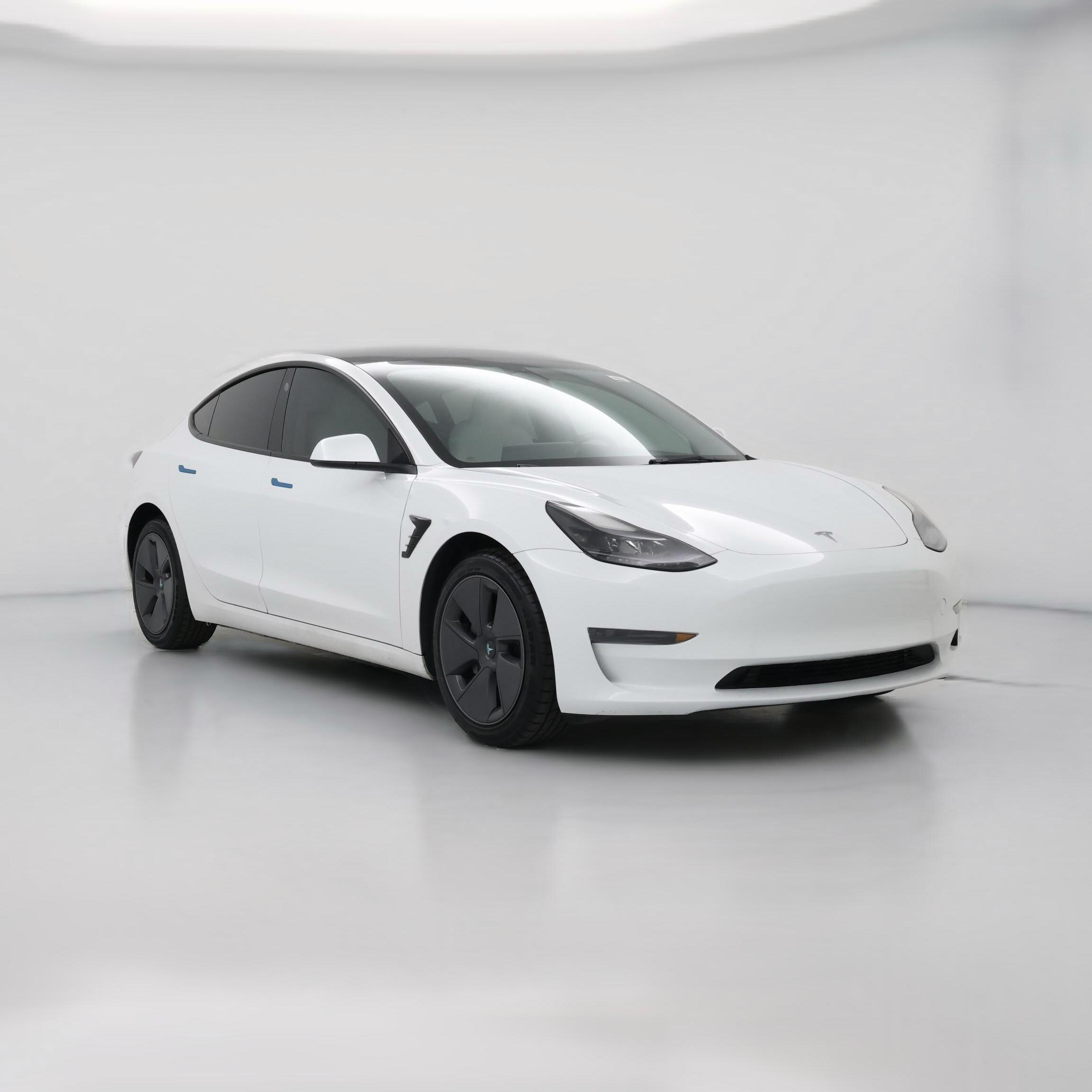Thumbnail: 2023 Tesla Model 3 - 1