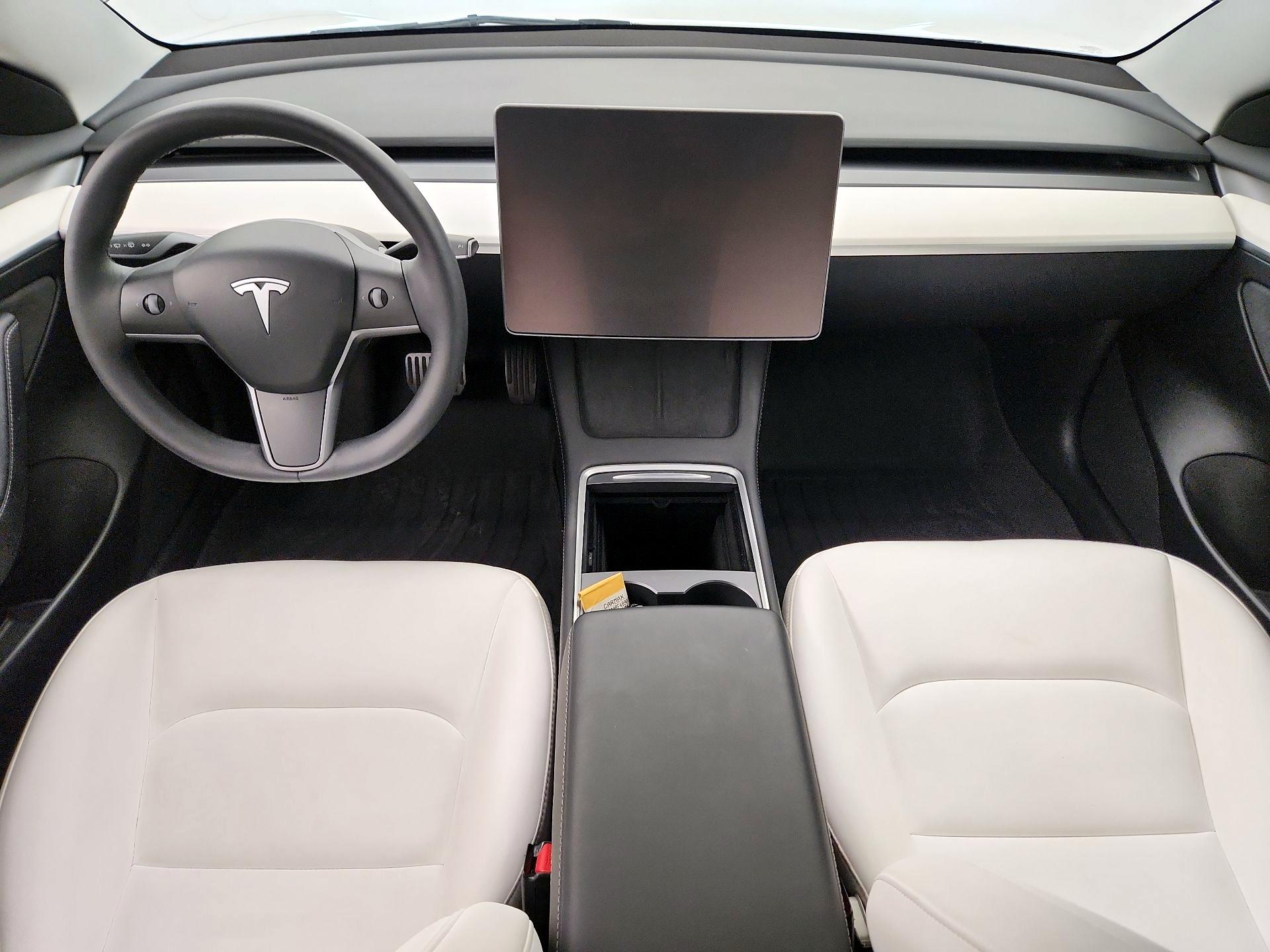 Thumbnail: 2023 Tesla Model 3 - 9