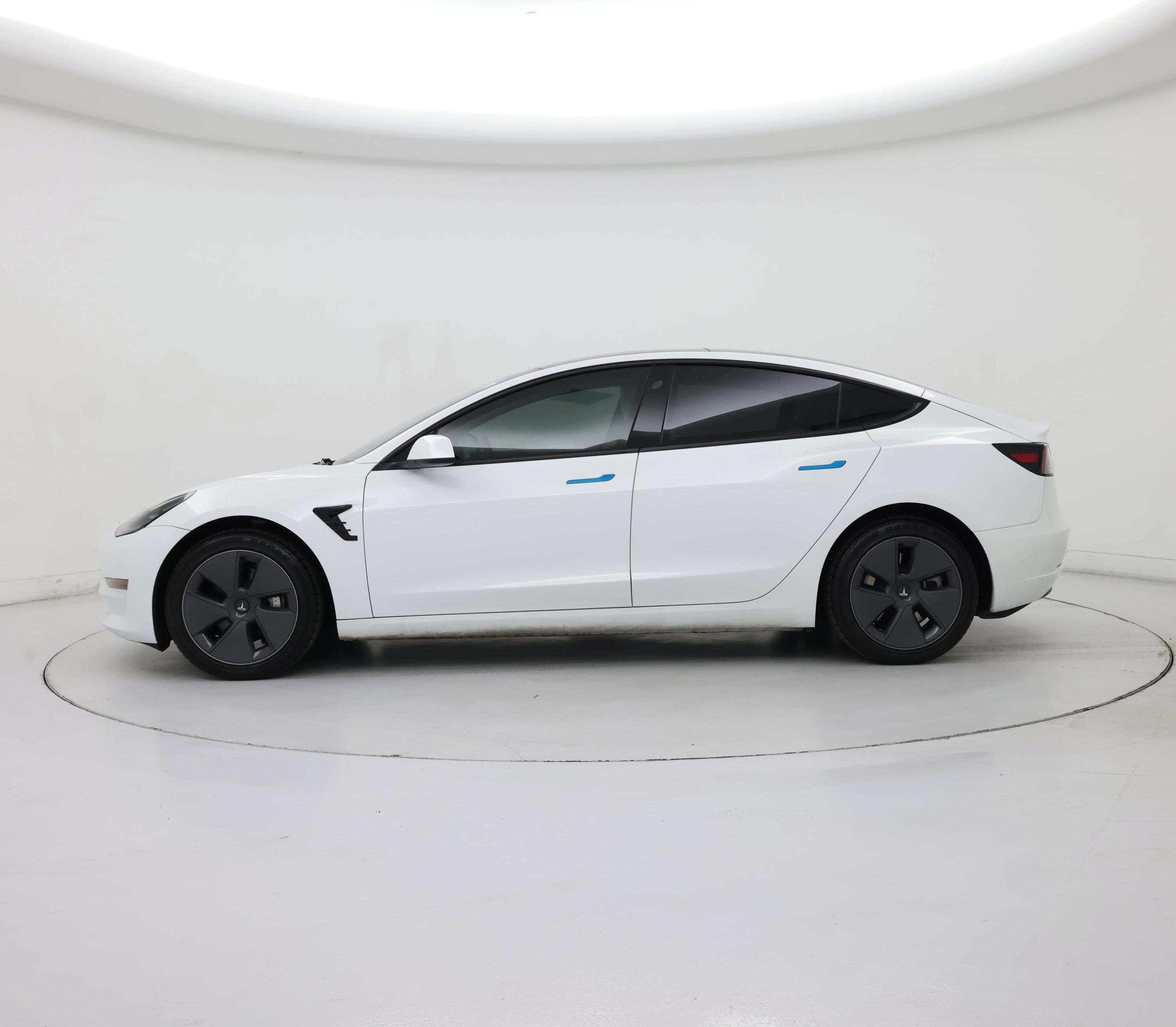 Thumbnail: 2023 Tesla Model 3 - 3