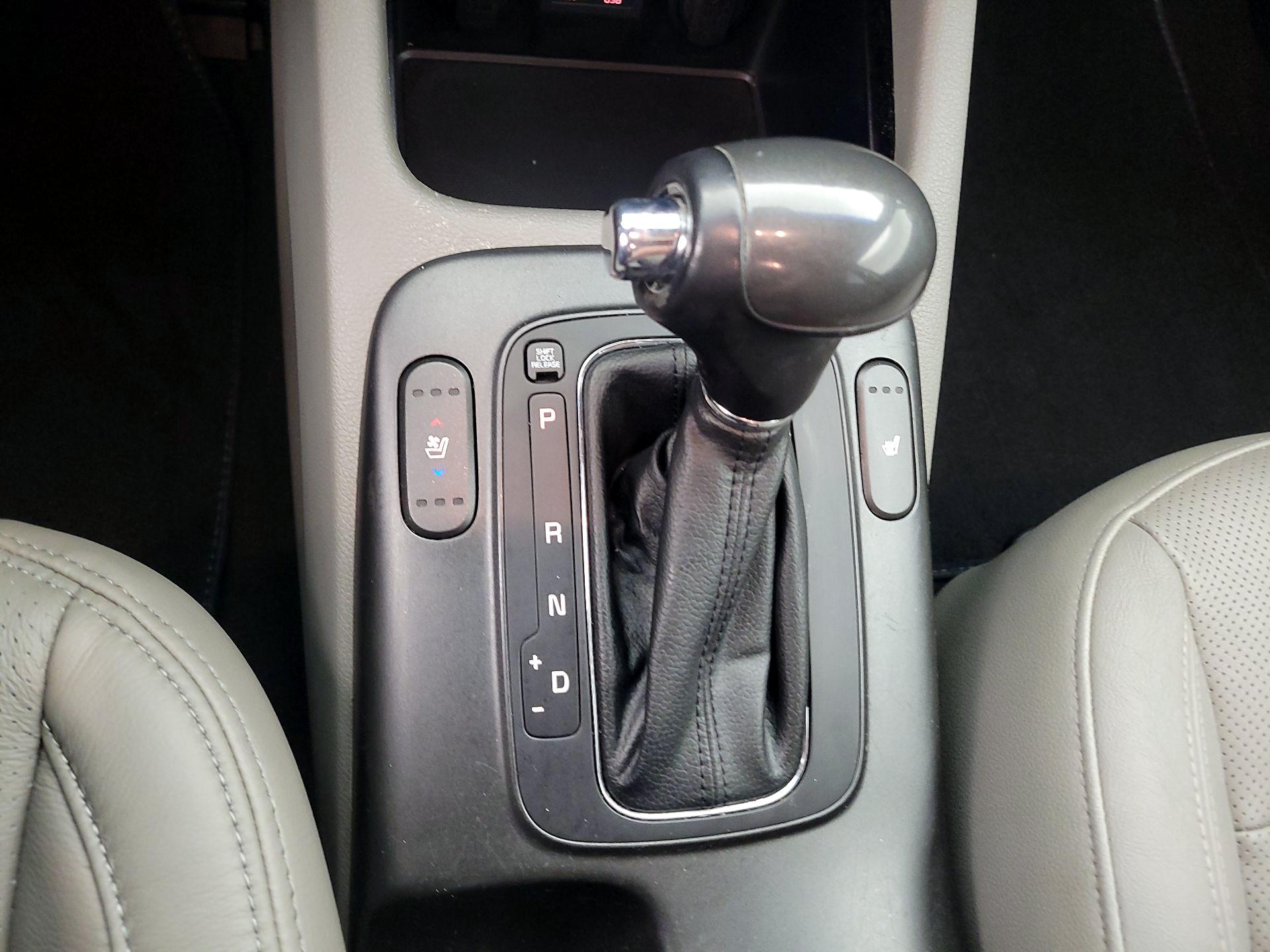 Thumbnail: 2014 Kia Forte - 17