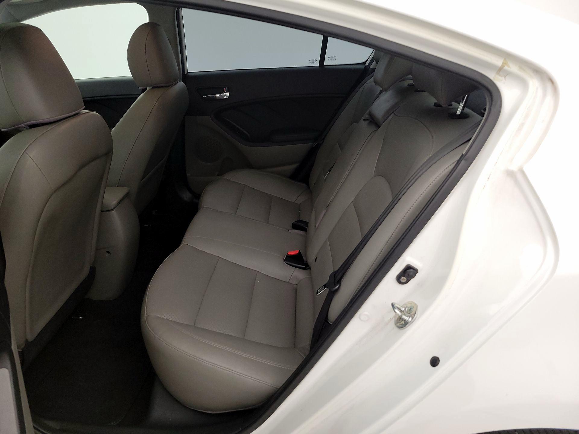 Thumbnail: 2014 Kia Forte - 20