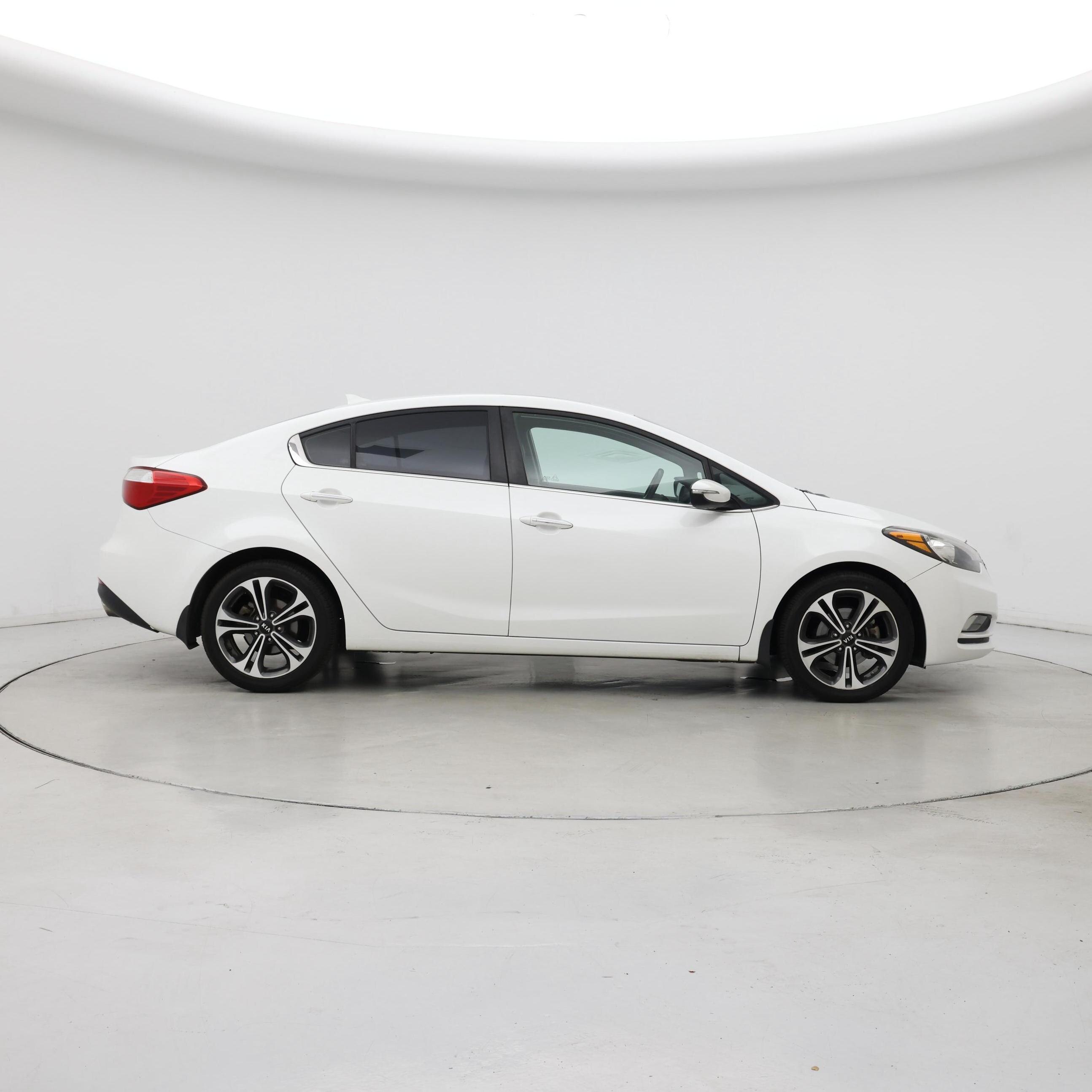 Thumbnail: 2014 Kia Forte - 7
