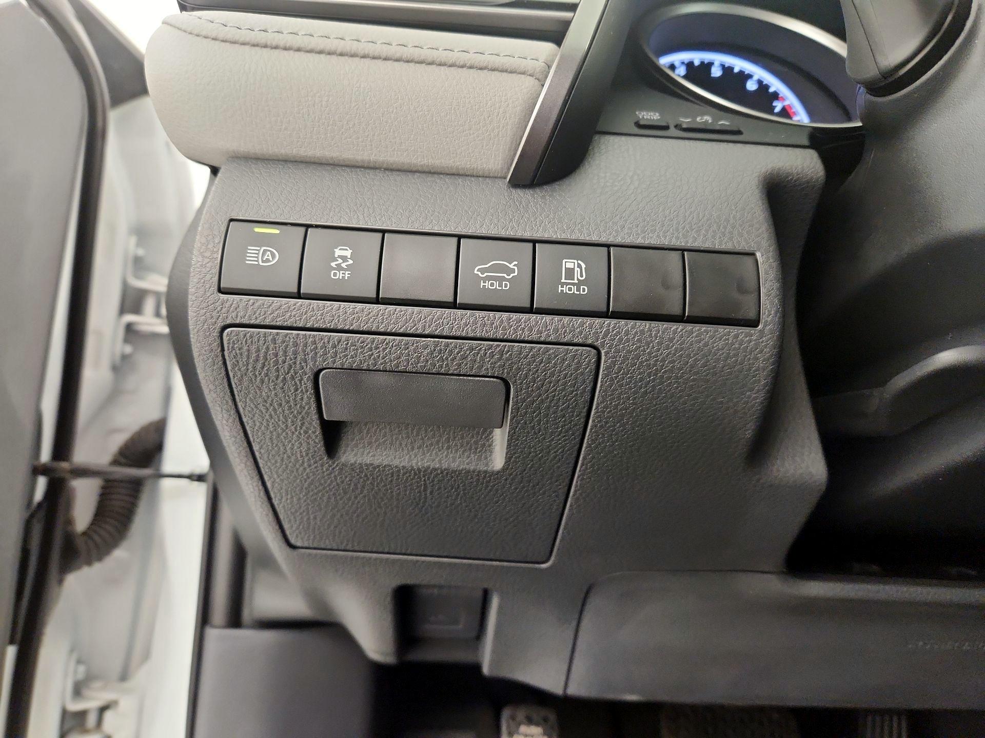 Thumbnail: 2024 Toyota Camry - 13