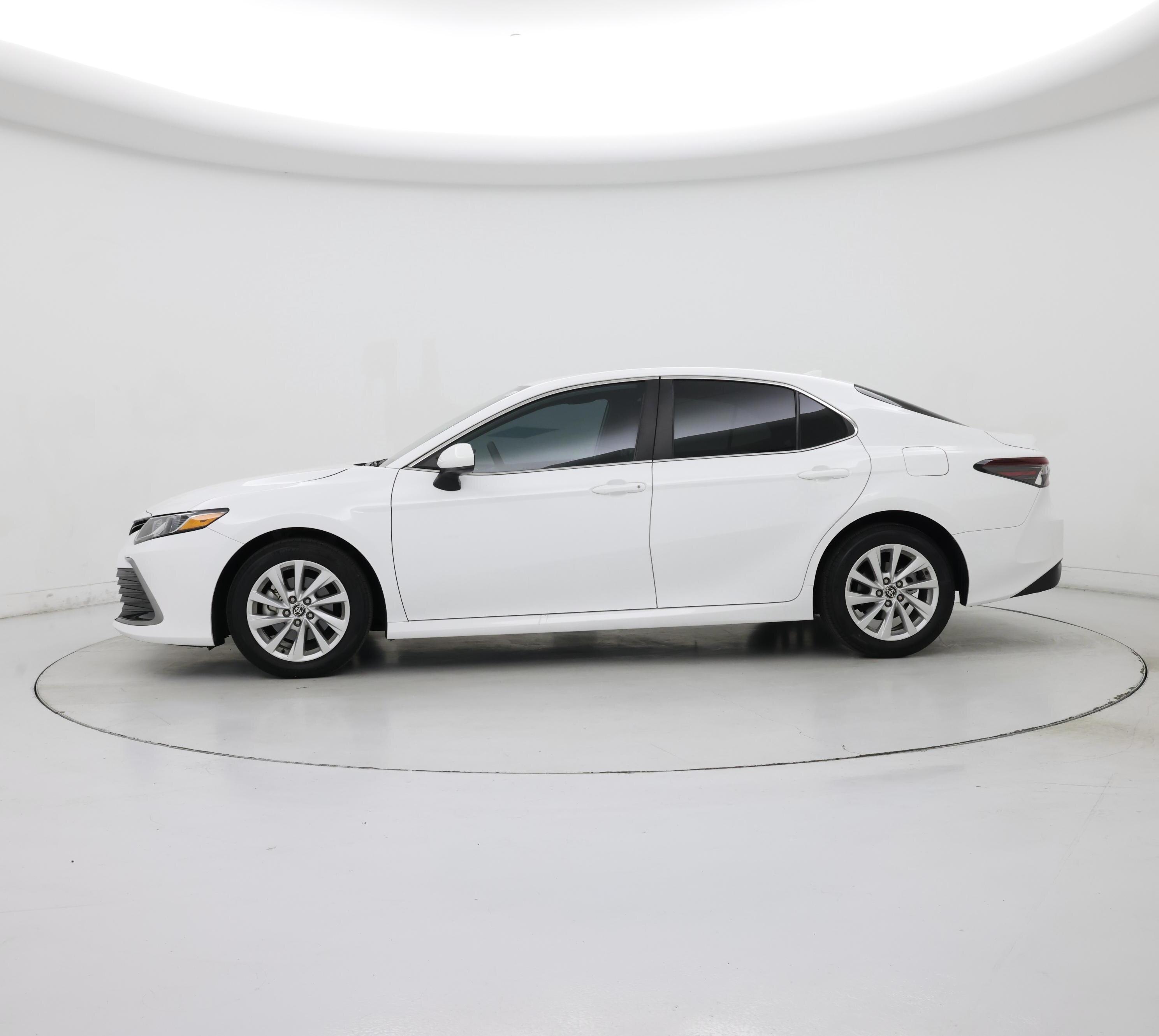 Thumbnail: 2024 Toyota Camry - 3