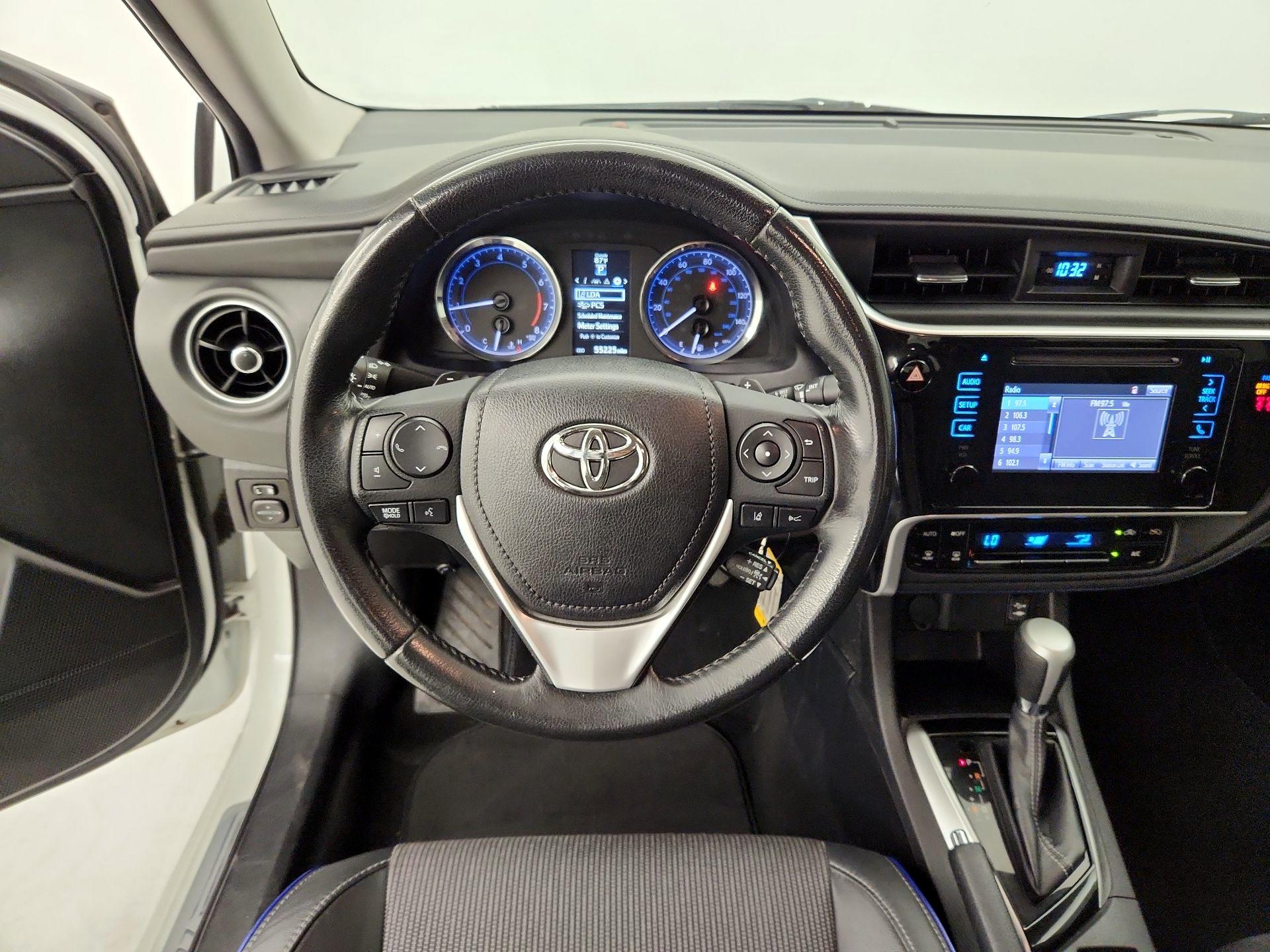 Thumbnail: 2019 Toyota Corolla - 10